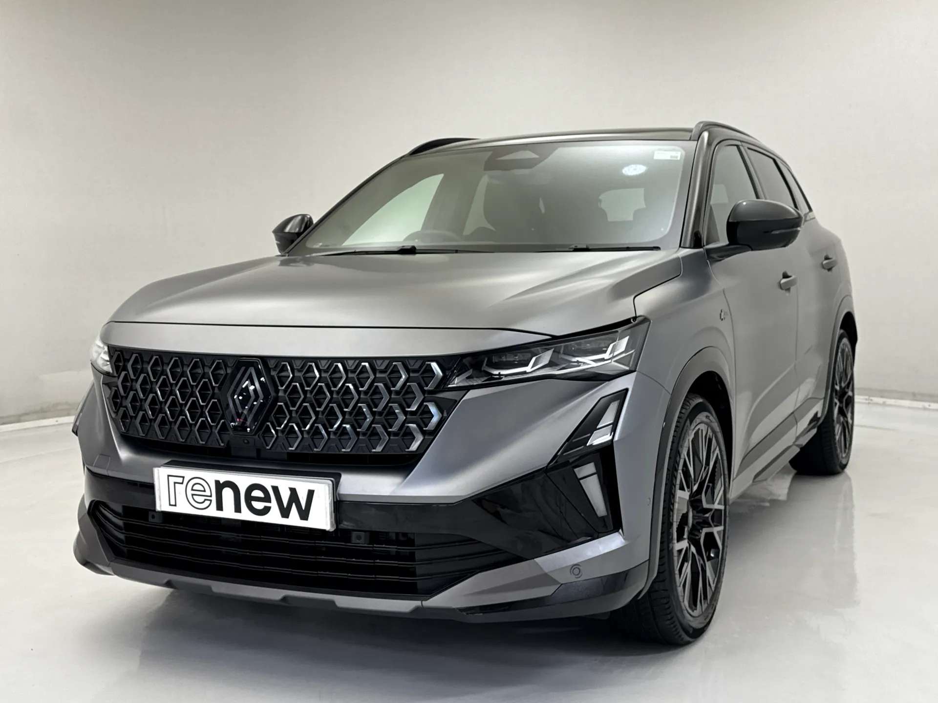 A 2025 RENAULT AUSTRAL E-Tech Full Hybrid Iconic Esprit Alpine 5dr Auto A 2025 RENAULT AUSTRAL E-Tech Full Hybrid Iconic Esprit Alpine 5dr Auto