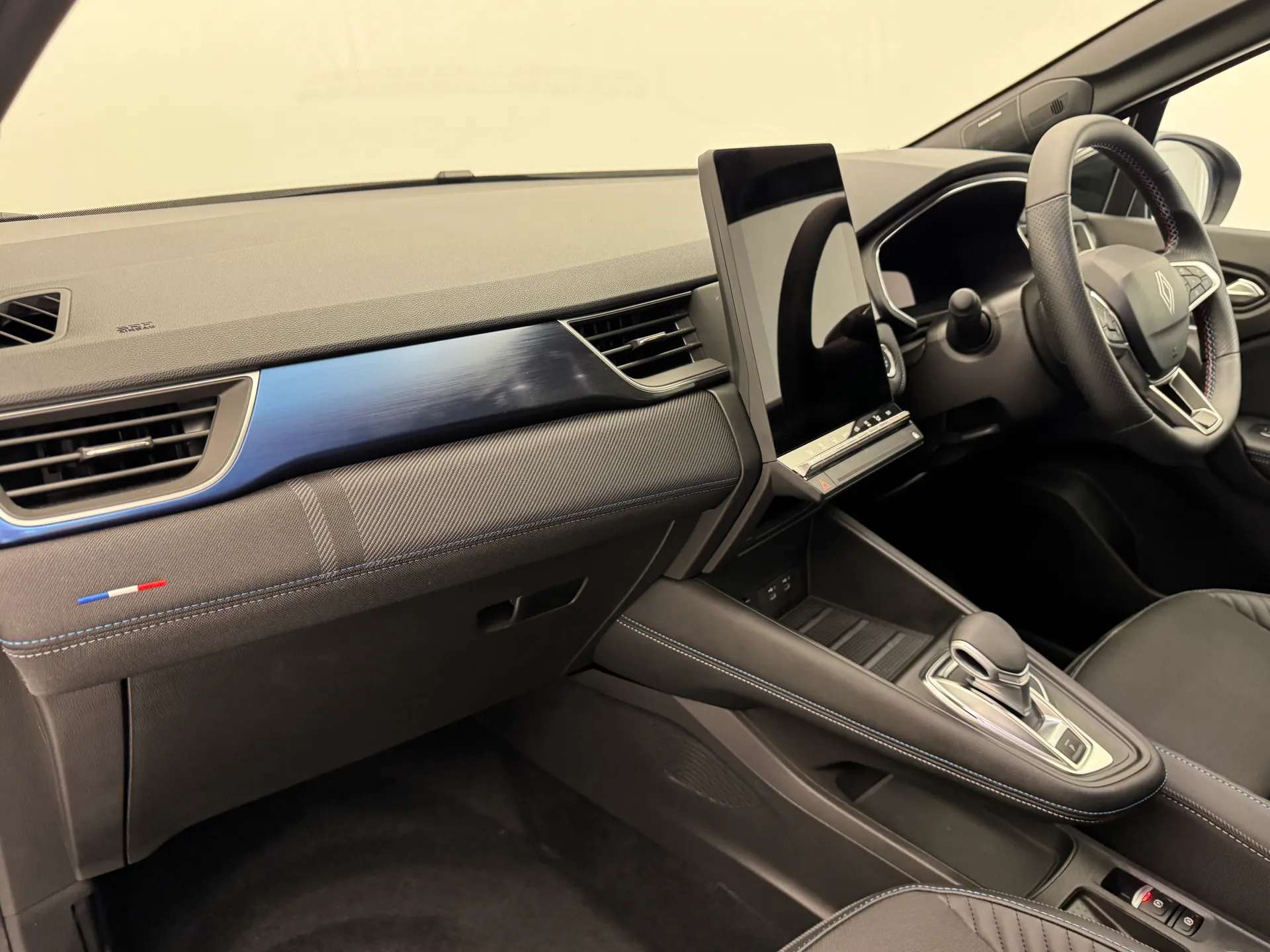 2025 RENAULT SYMBIOZ 2025 RENAULT SYMBIOZ