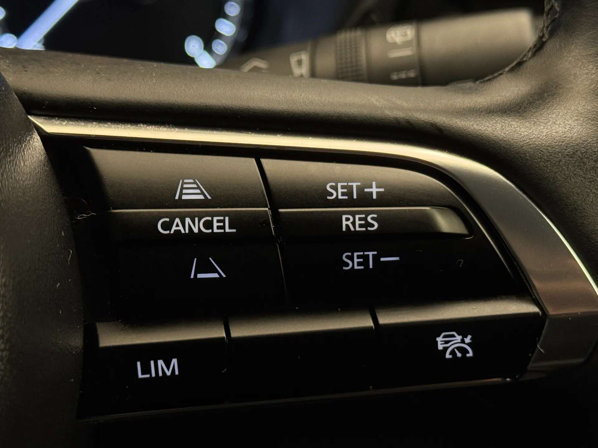 2023 MAZDA MAZDA3 2023 MAZDA MAZDA3