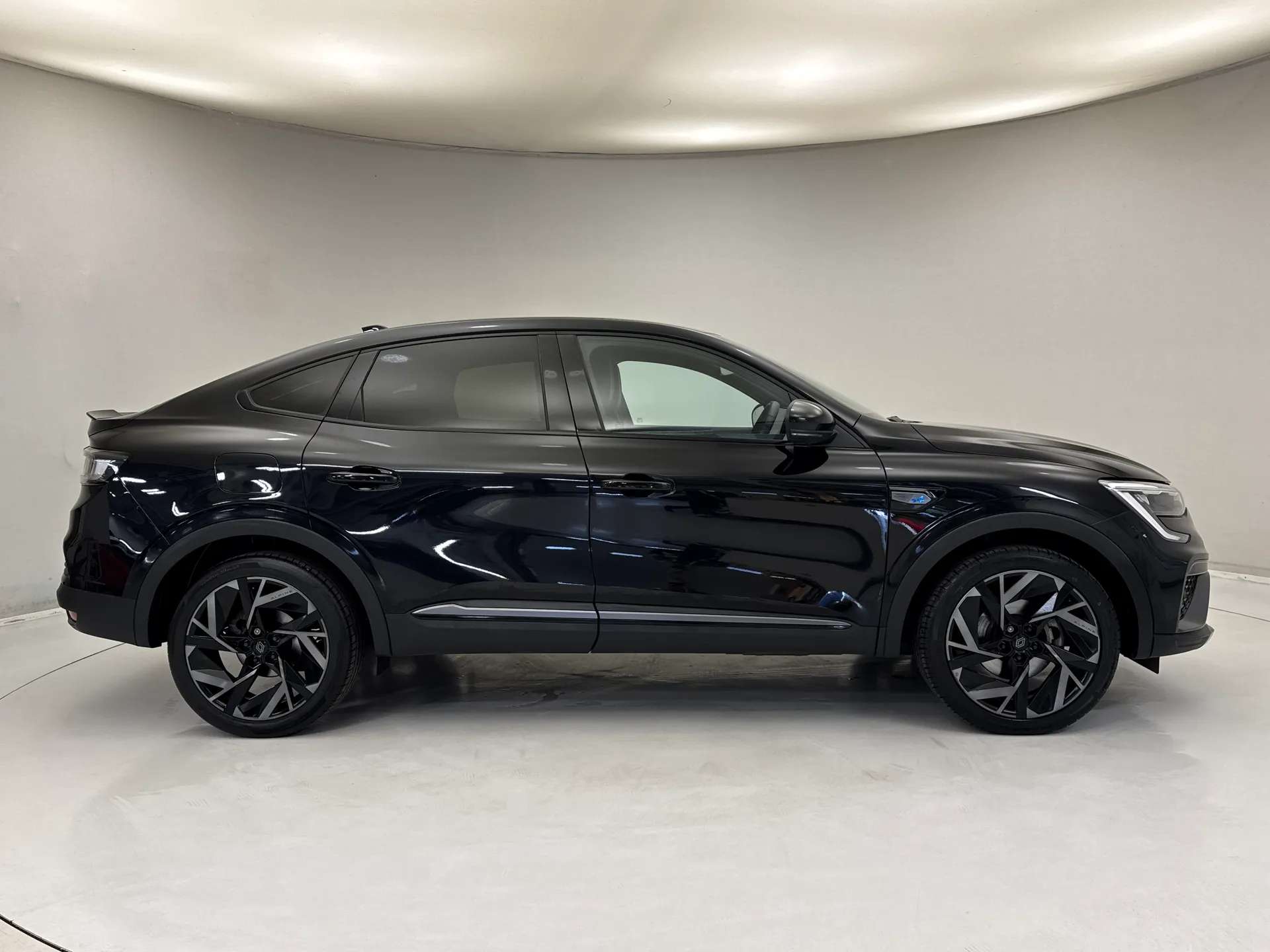 2023 RENAULT ARKANA 2023 RENAULT ARKANA