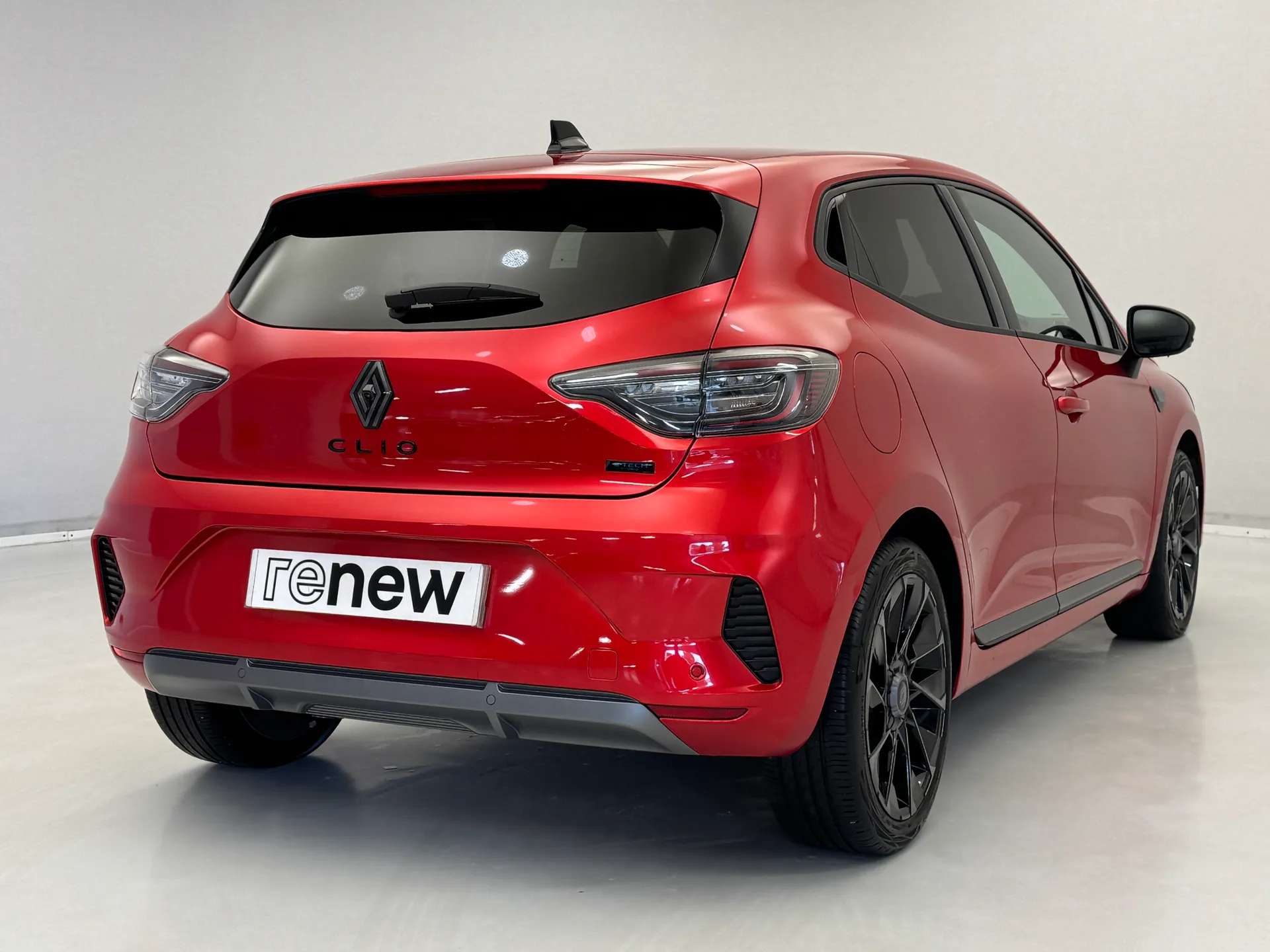 2024 RENAULT CLIO 2024 RENAULT CLIO