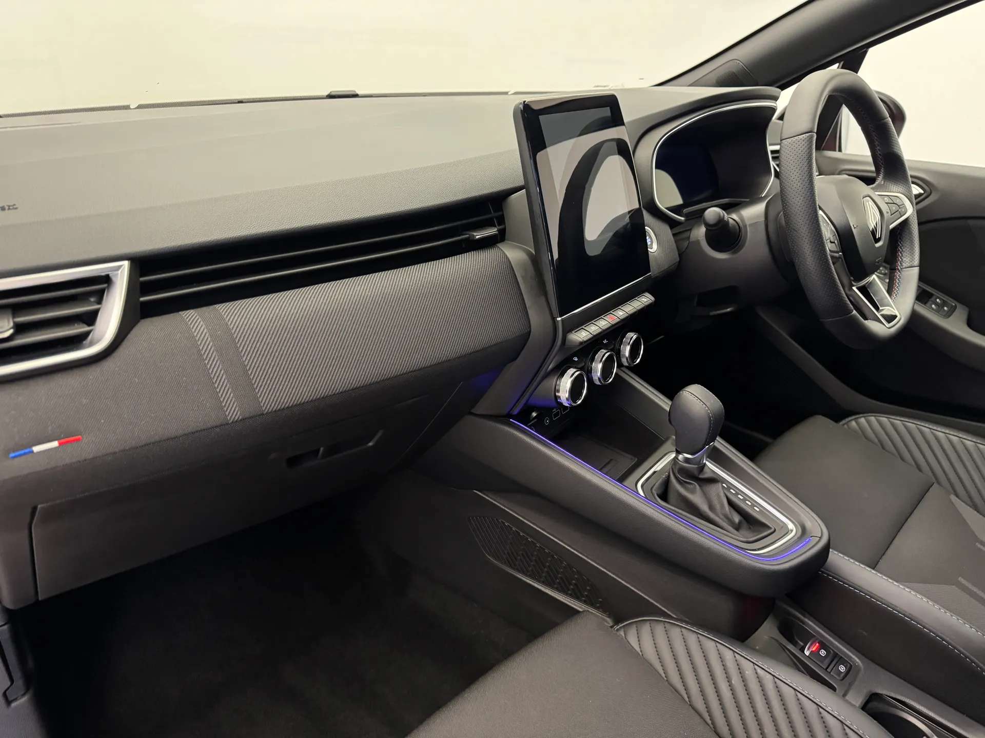 2024 RENAULT CLIO 2024 RENAULT CLIO