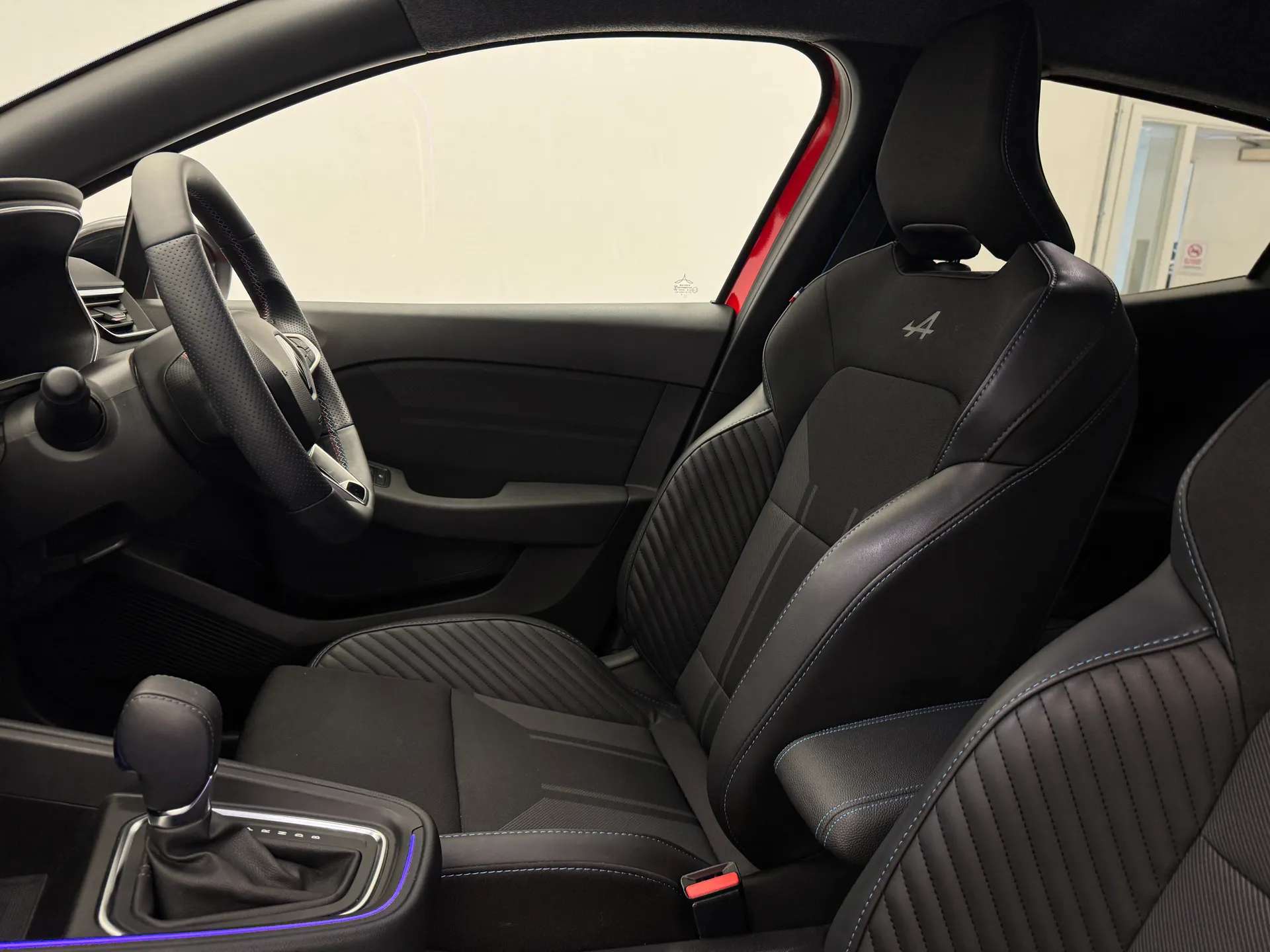 2024 RENAULT CLIO 2024 RENAULT CLIO