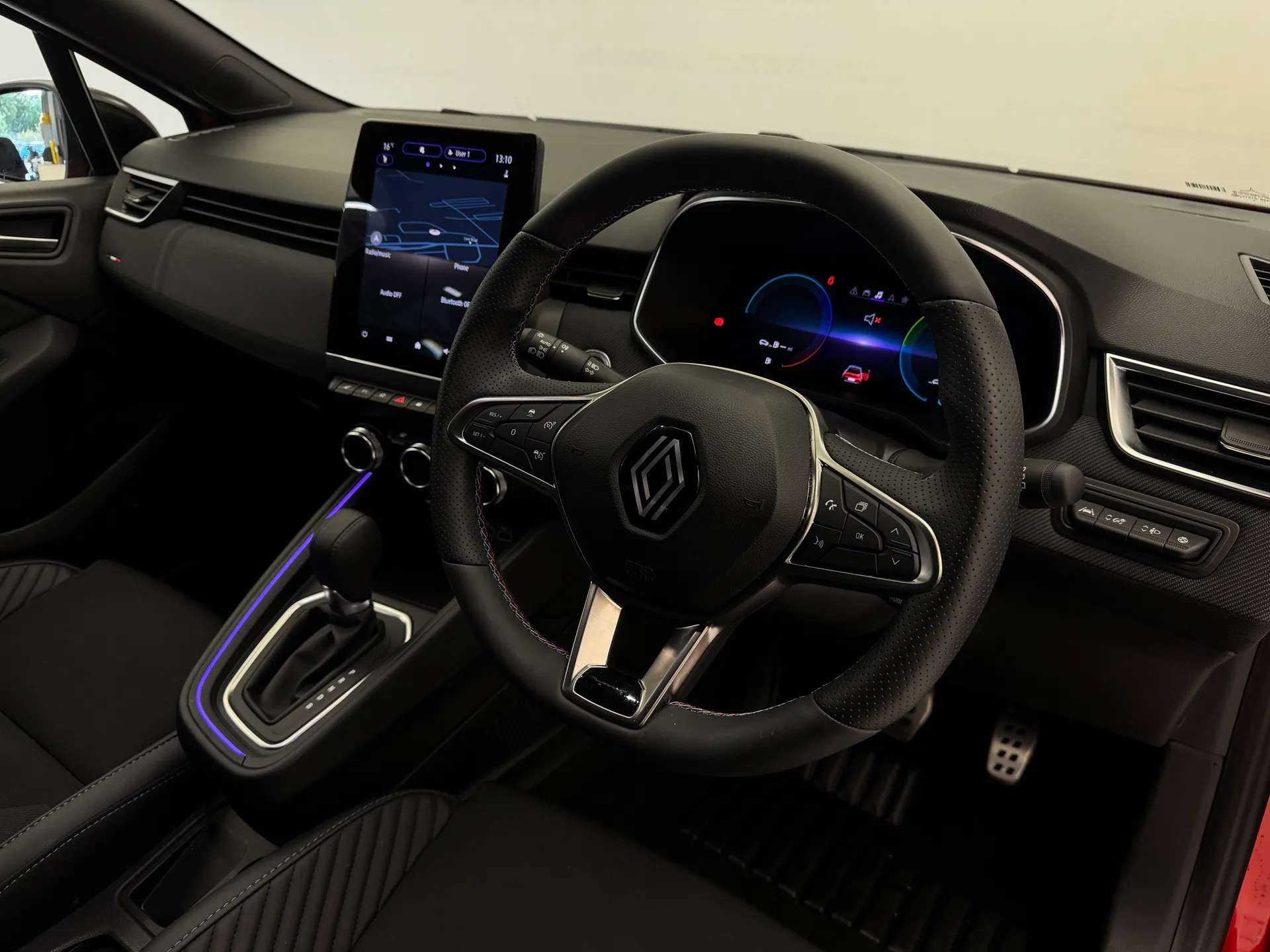 2024 RENAULT CLIO 2024 RENAULT CLIO