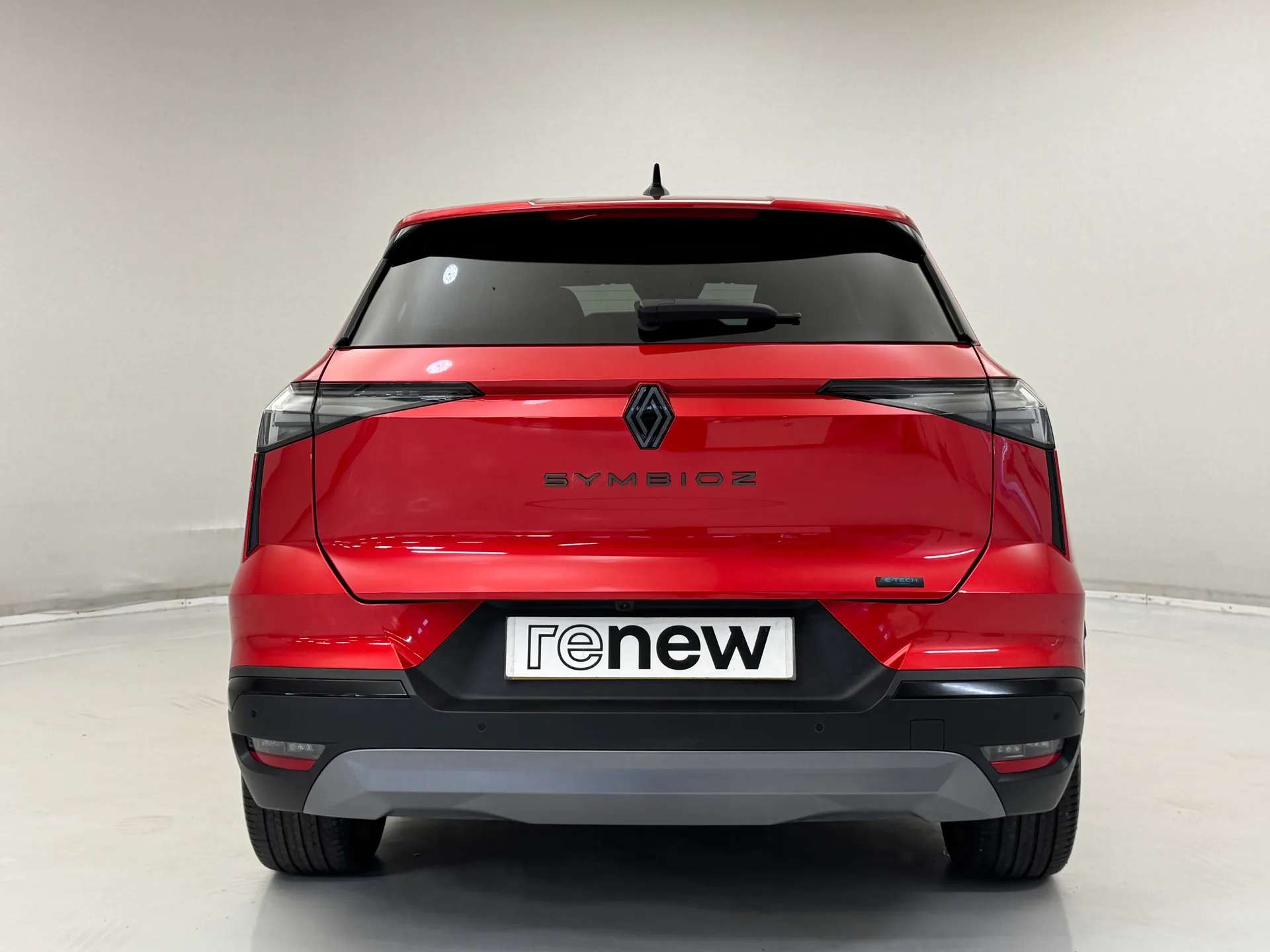A 2025 RENAULT SYMBIOZ 1.8 E-Tech FHEV 160 Iconic Esprit Alpine 5dr Auto A 2025 RENAULT SYMBIOZ 1.8 E-Tech FHEV 160 Iconic Esprit Alpine 5dr Auto
