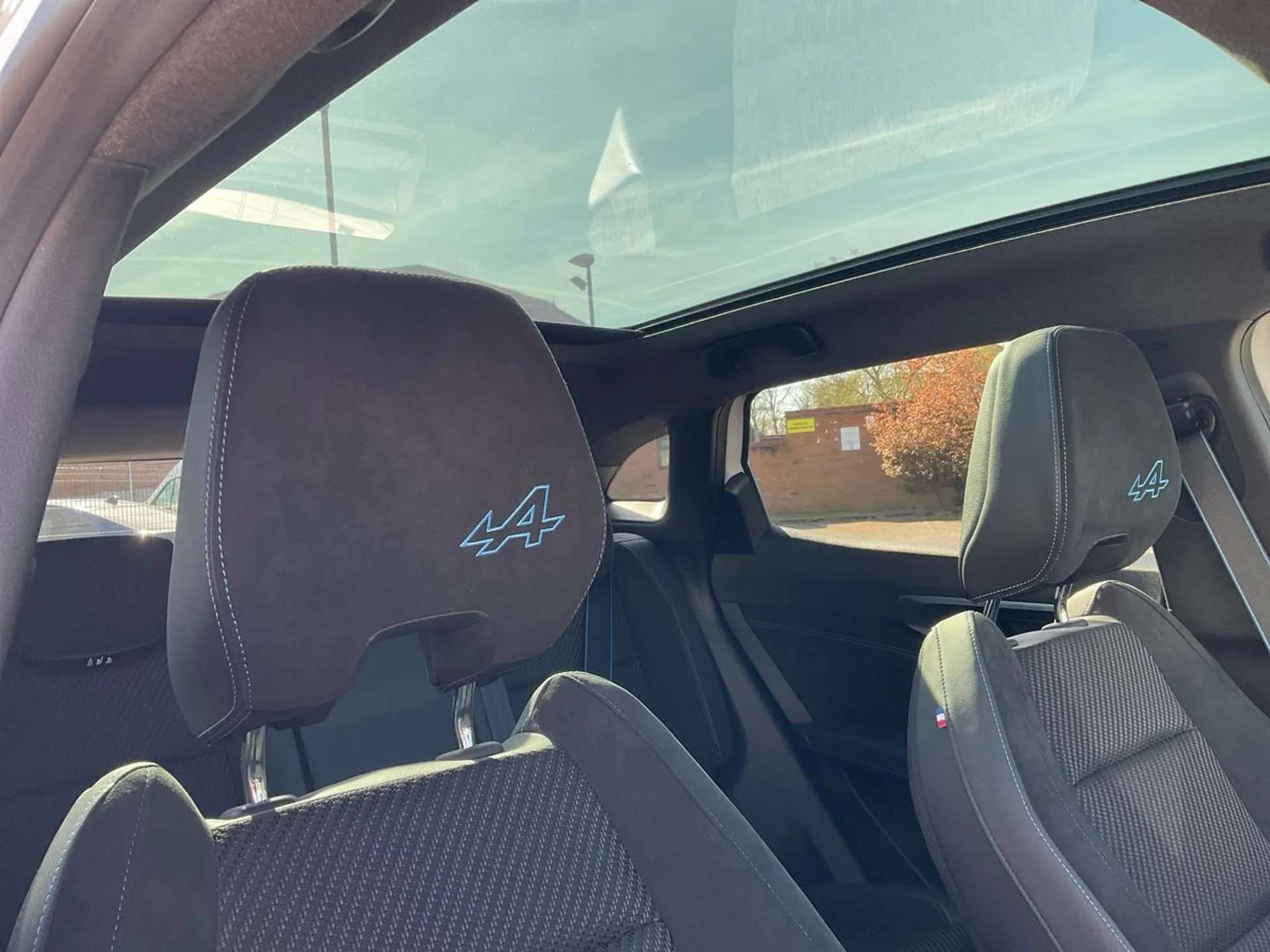 2024 RENAULT AUSTRAL 2024 RENAULT AUSTRAL