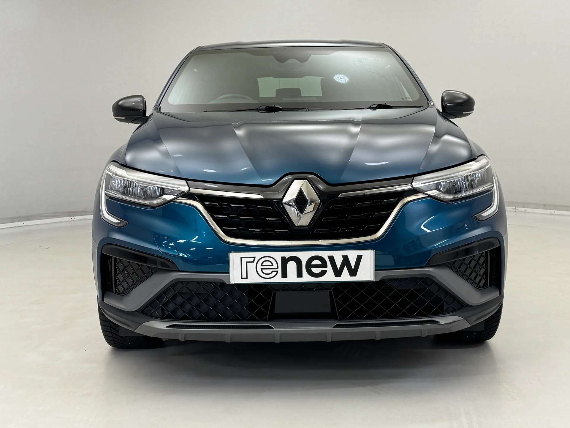 A 2021 RENAULT ARKANA 1.6 E-TECH Hybrid 145 R.S. Line 5dr Auto A 2021 RENAULT ARKANA 1.6 E-TECH Hybrid 145 R.S. Line 5dr Auto