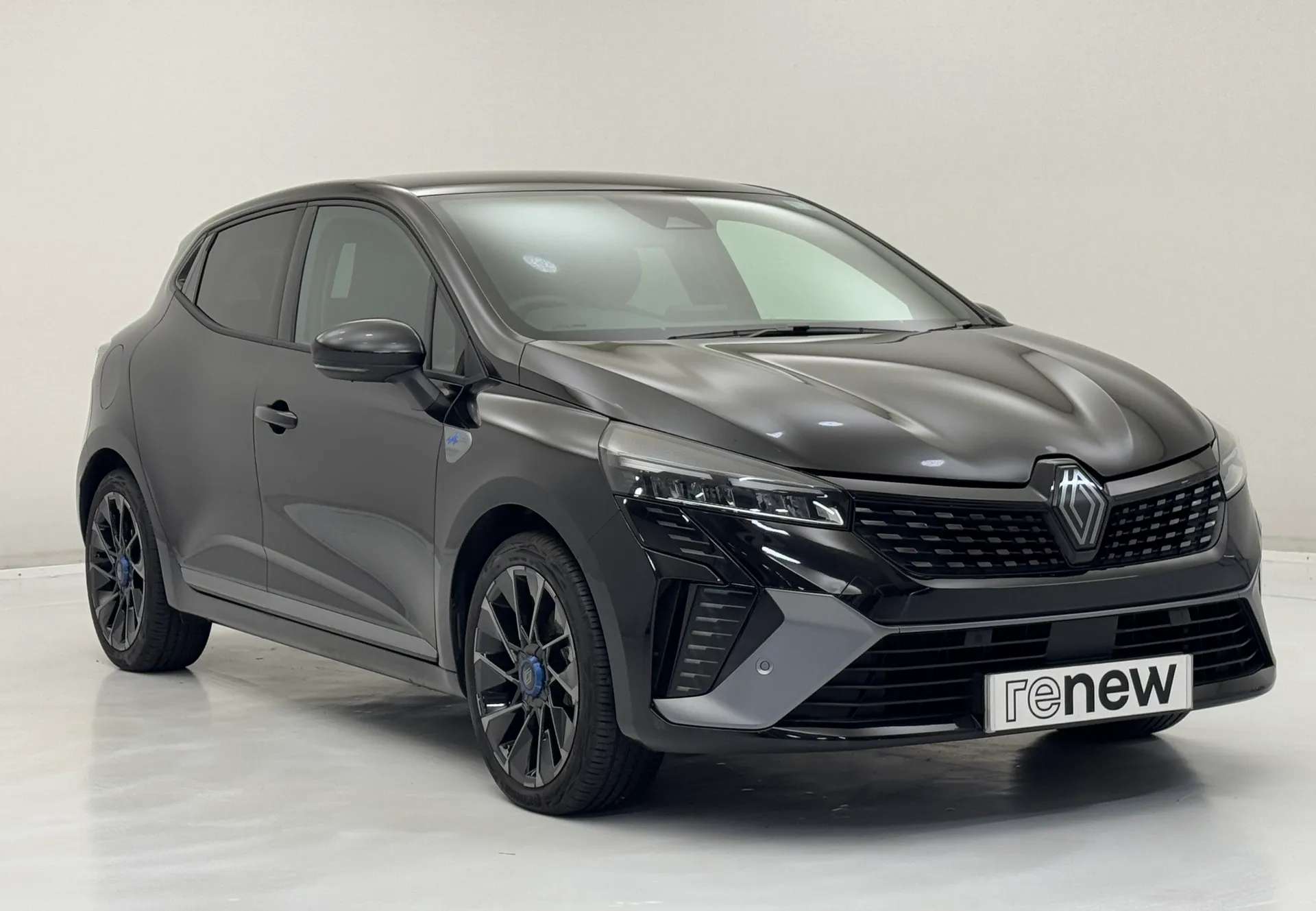 A 2025 RENAULT CLIO 1.6 E-TECH full hybrid 145 Esprit Alpine 5dr Auto A 2025 RENAULT CLIO 1.6 E-TECH full hybrid 145 Esprit Alpine 5dr Auto