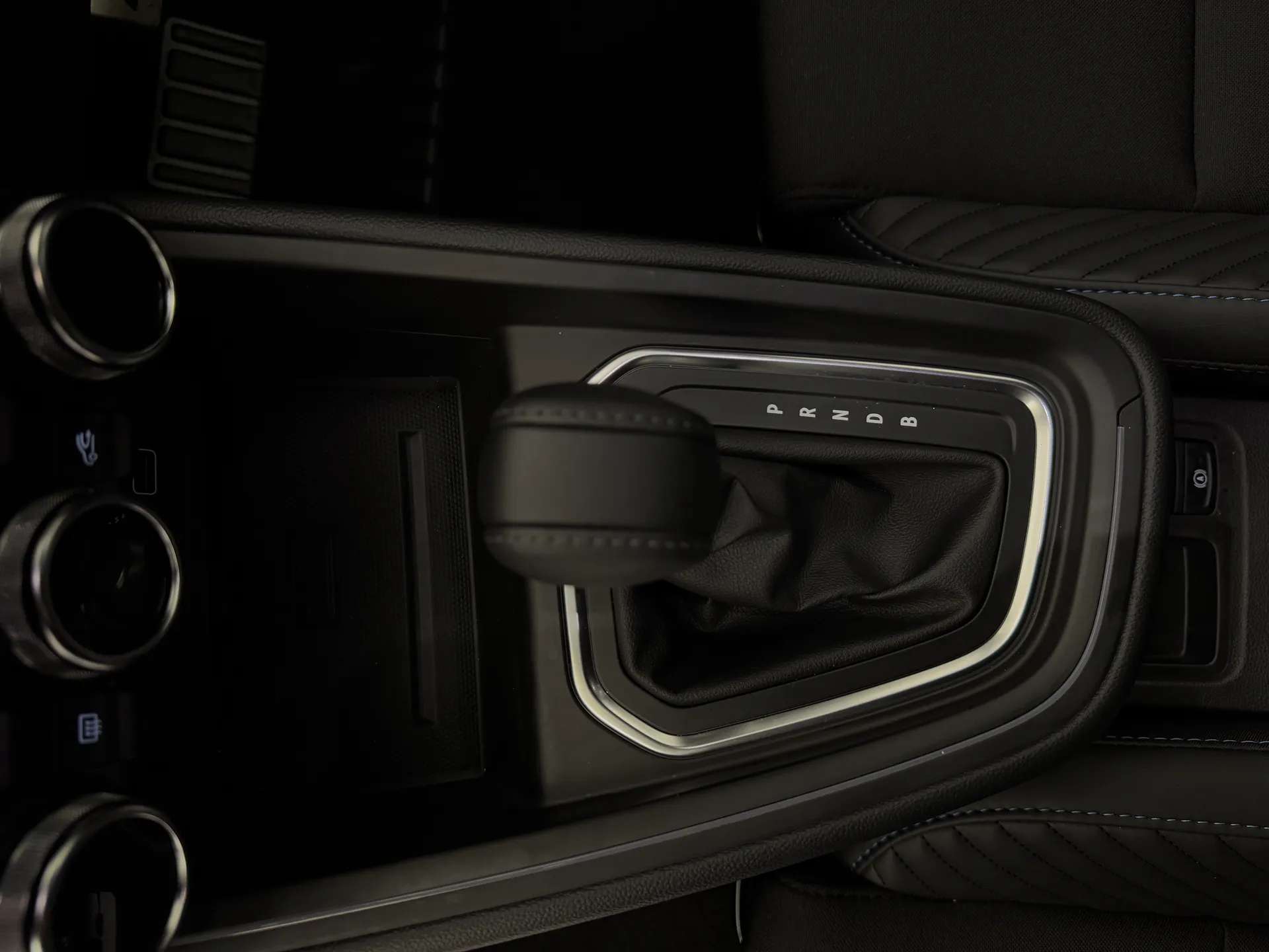 2025 RENAULT CLIO 2025 RENAULT CLIO