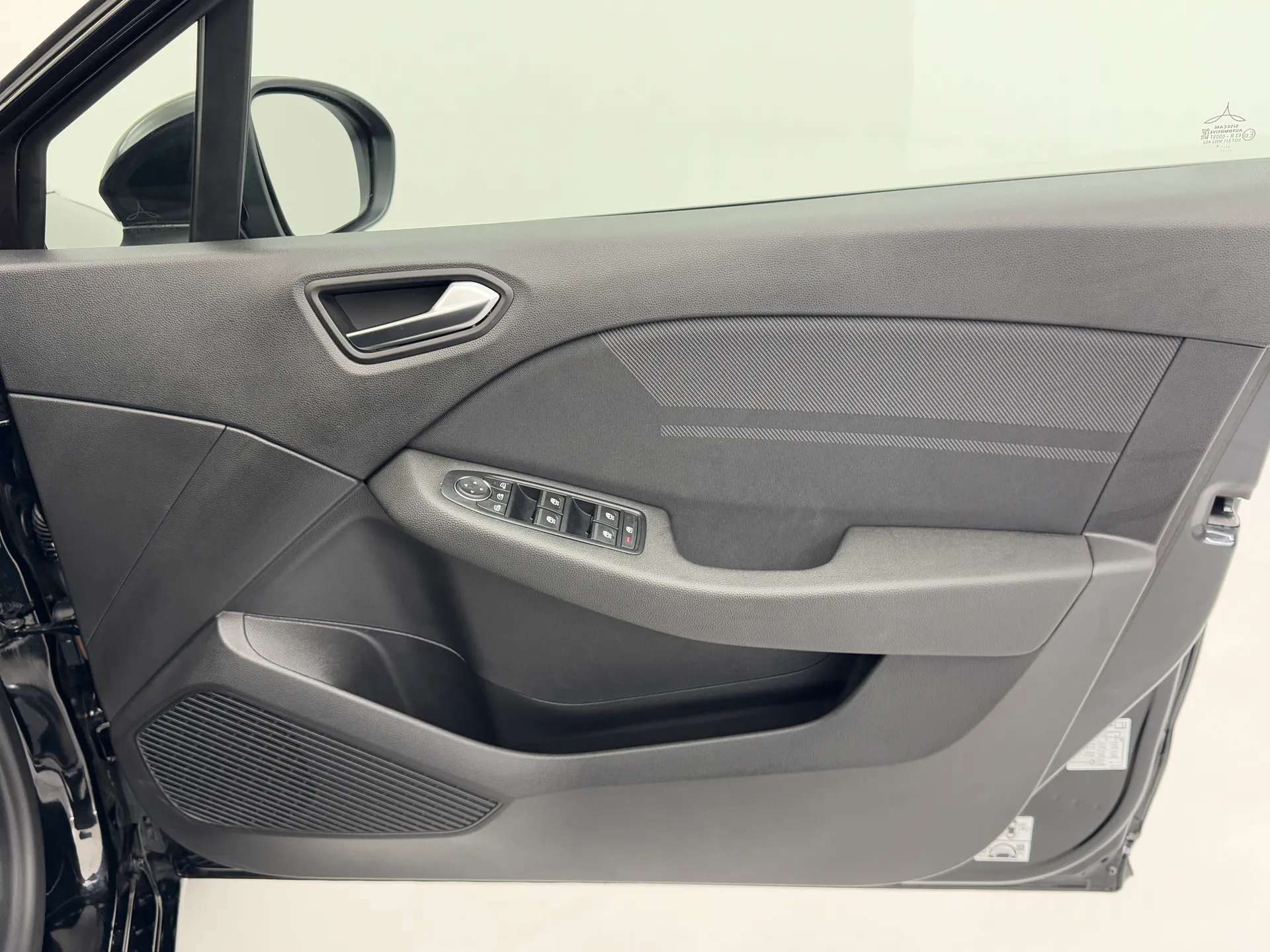 2025 RENAULT CLIO 2025 RENAULT CLIO