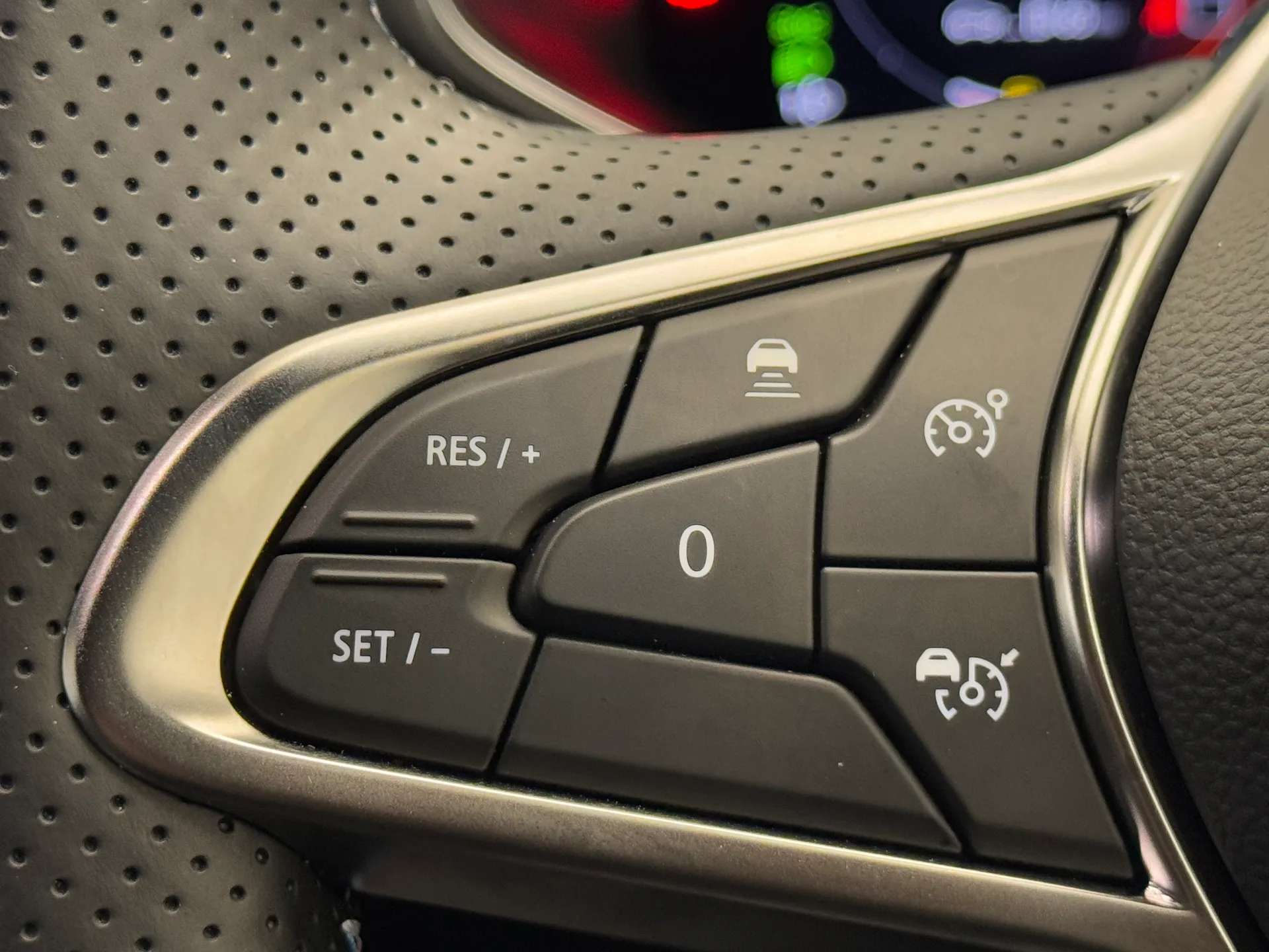 2025 RENAULT CLIO 2025 RENAULT CLIO