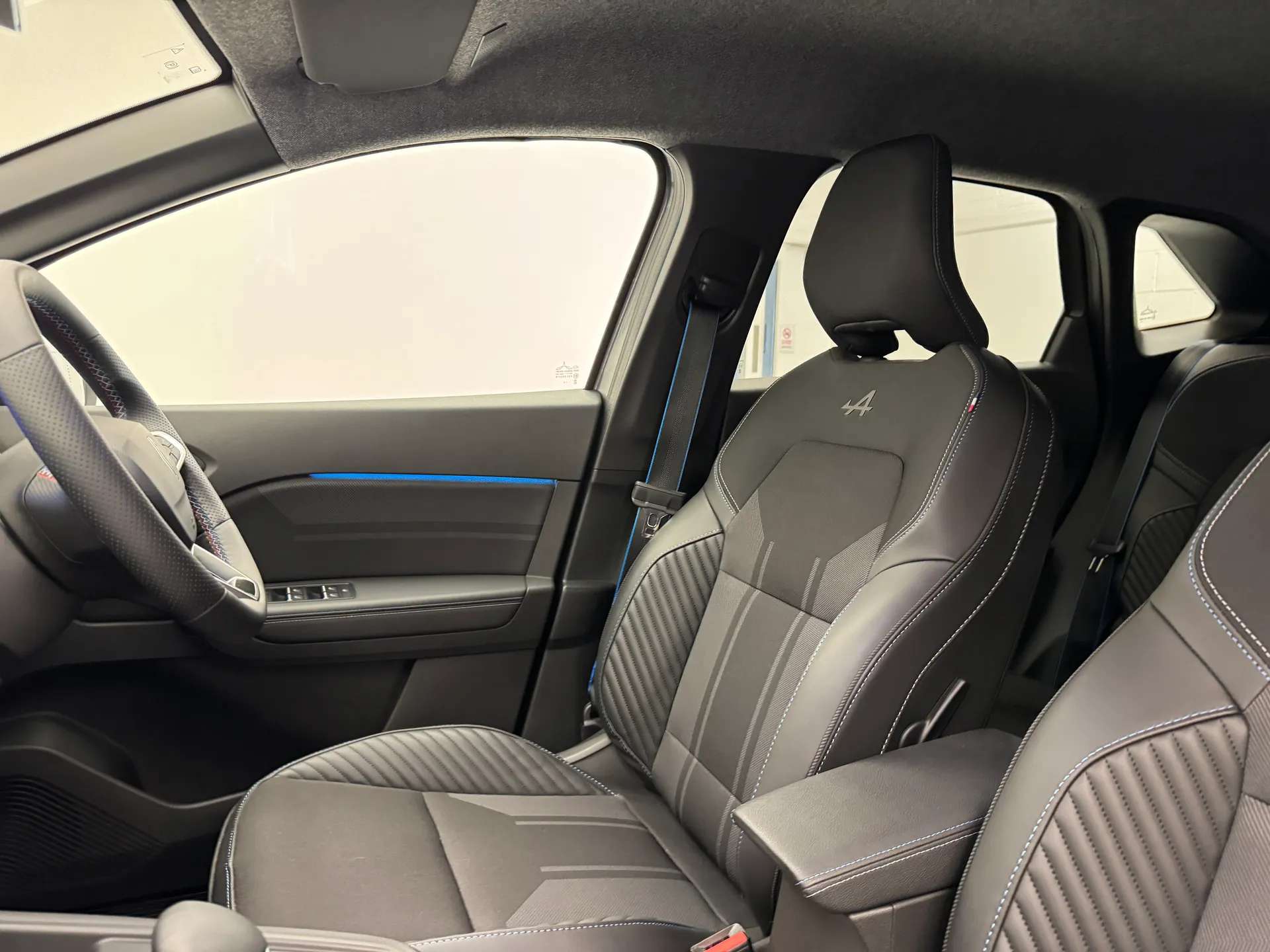 2024 RENAULT SYMBIOZ 2024 RENAULT SYMBIOZ