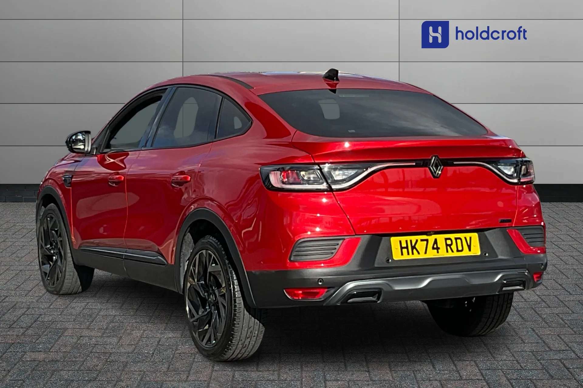 A 2024 RENAULT ARKANA 1.6 E-Tech FHEV 145 Esprit Alpine 5dr Auto A 2024 RENAULT ARKANA 1.6 E-Tech FHEV 145 Esprit Alpine 5dr Auto