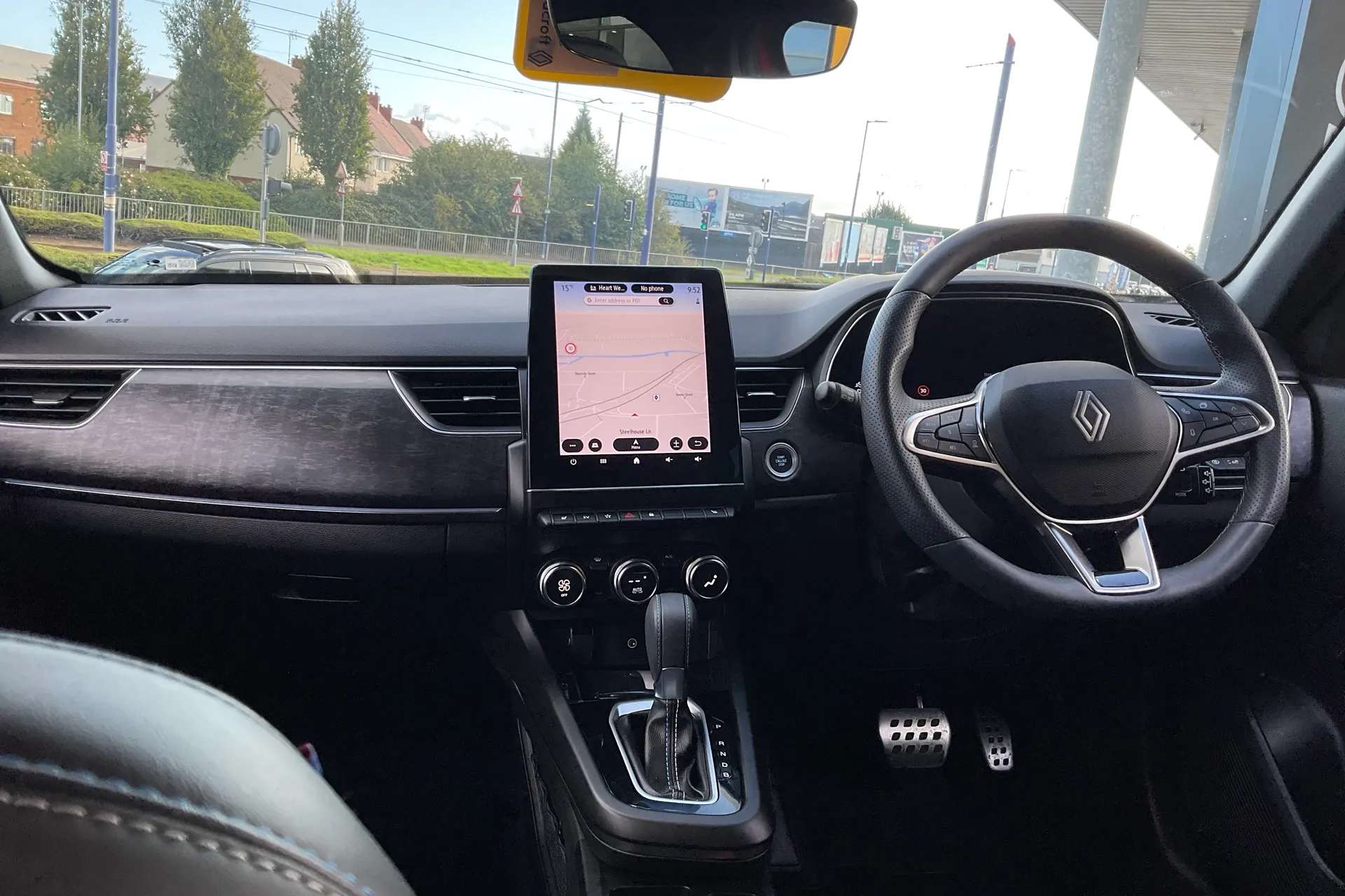 A 2024 RENAULT ARKANA 1.6 E-Tech FHEV 145 Esprit Alpine 5dr Auto A 2024 RENAULT ARKANA 1.6 E-Tech FHEV 145 Esprit Alpine 5dr Auto