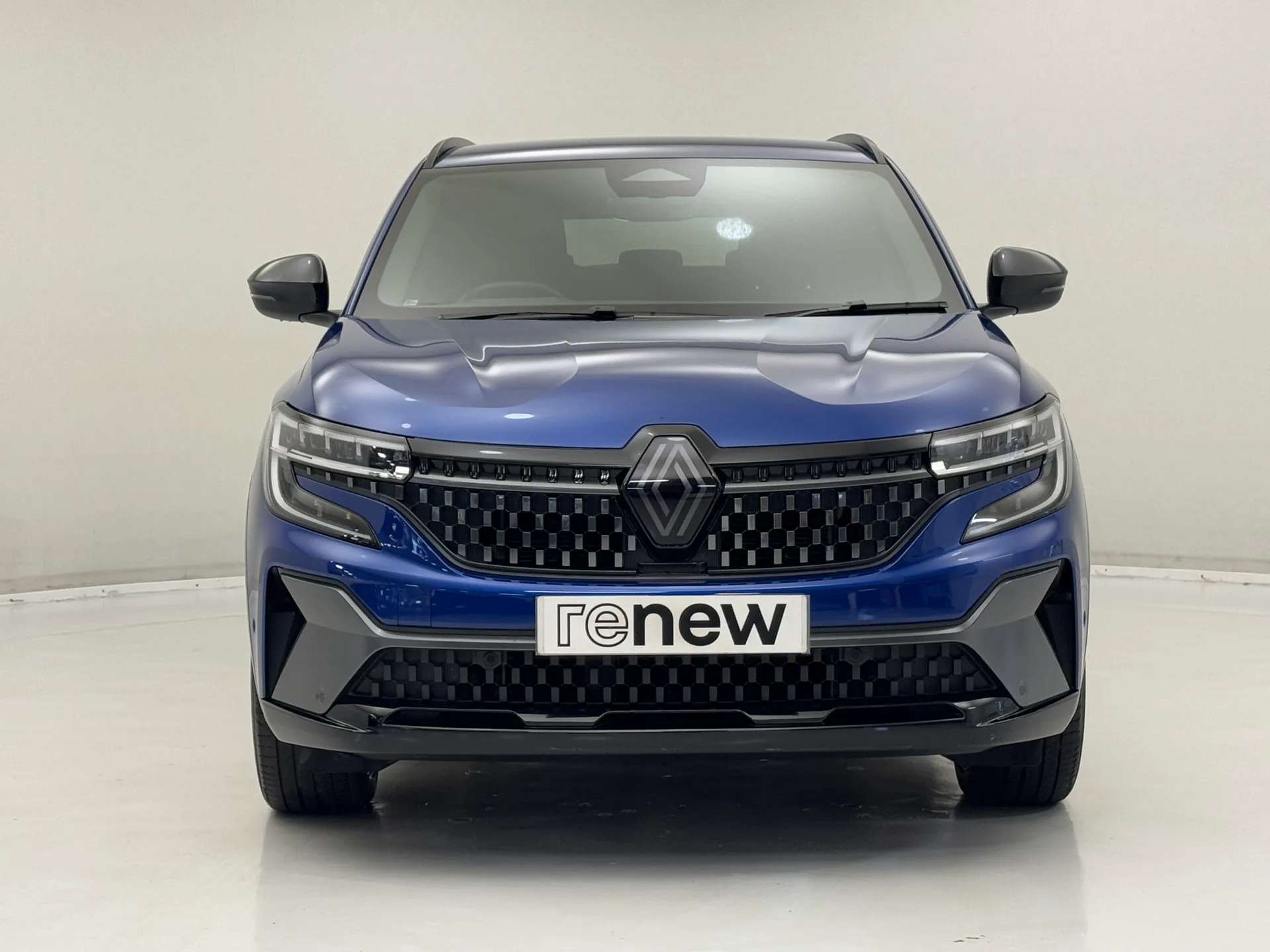 A 2024 RENAULT AUSTRAL E-Tech FHEV Techno Esprit Alpine 5dr Auto A 2024 RENAULT AUSTRAL E-Tech FHEV Techno Esprit Alpine 5dr Auto