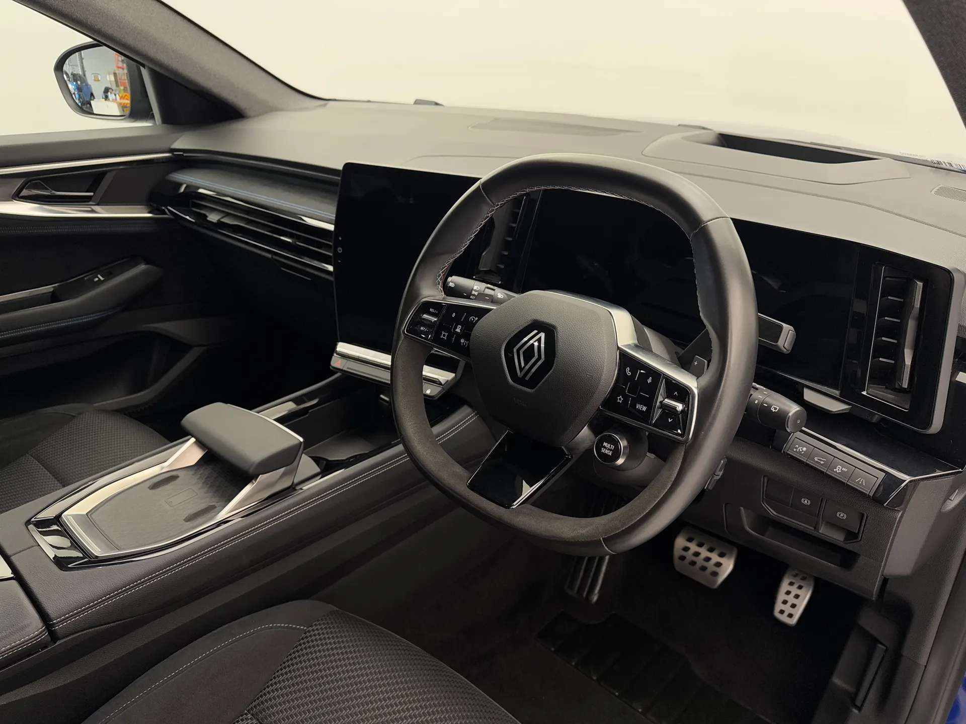 2024 RENAULT AUSTRAL 2024 RENAULT AUSTRAL