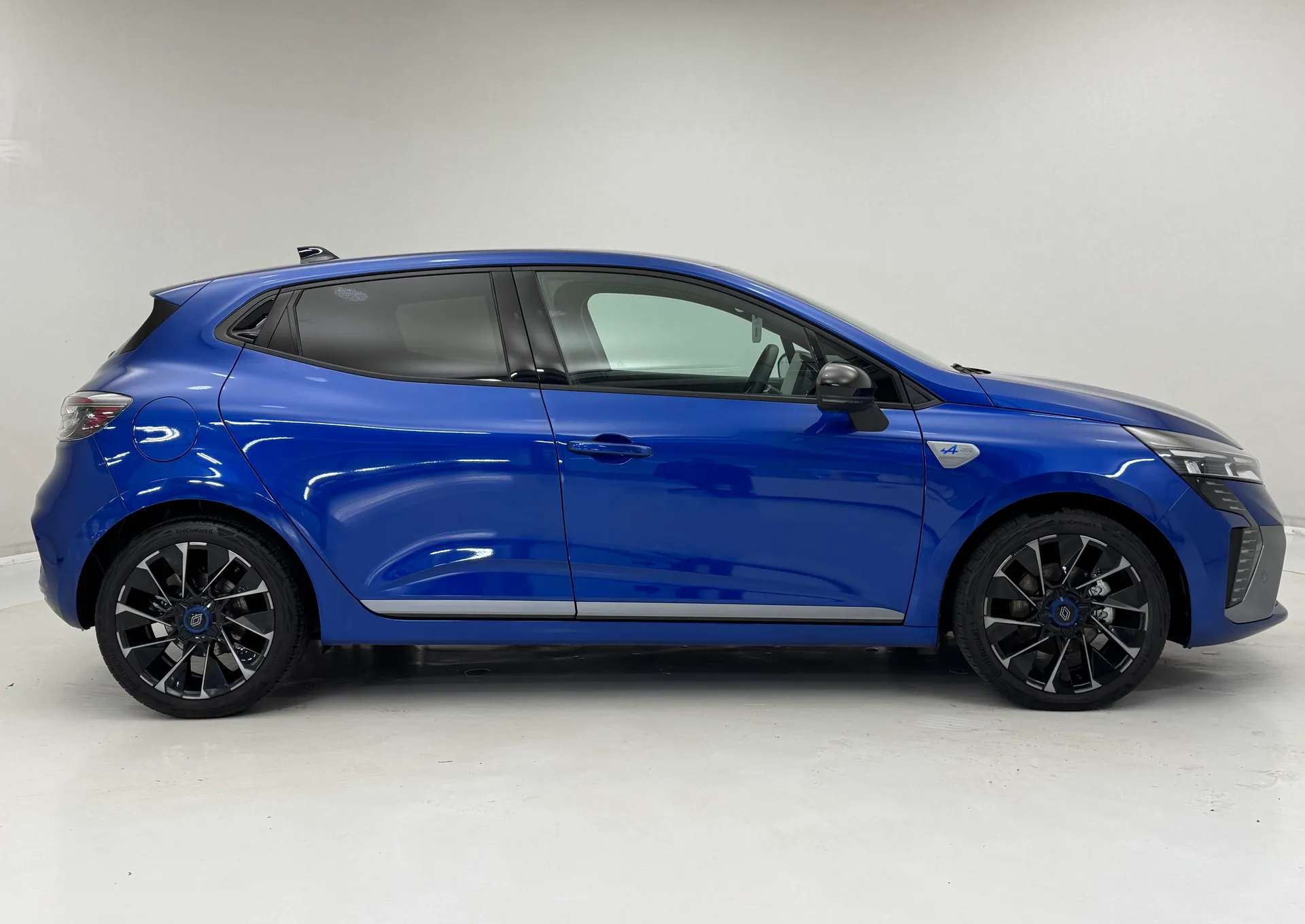 2024 RENAULT CLIO 2024 RENAULT CLIO