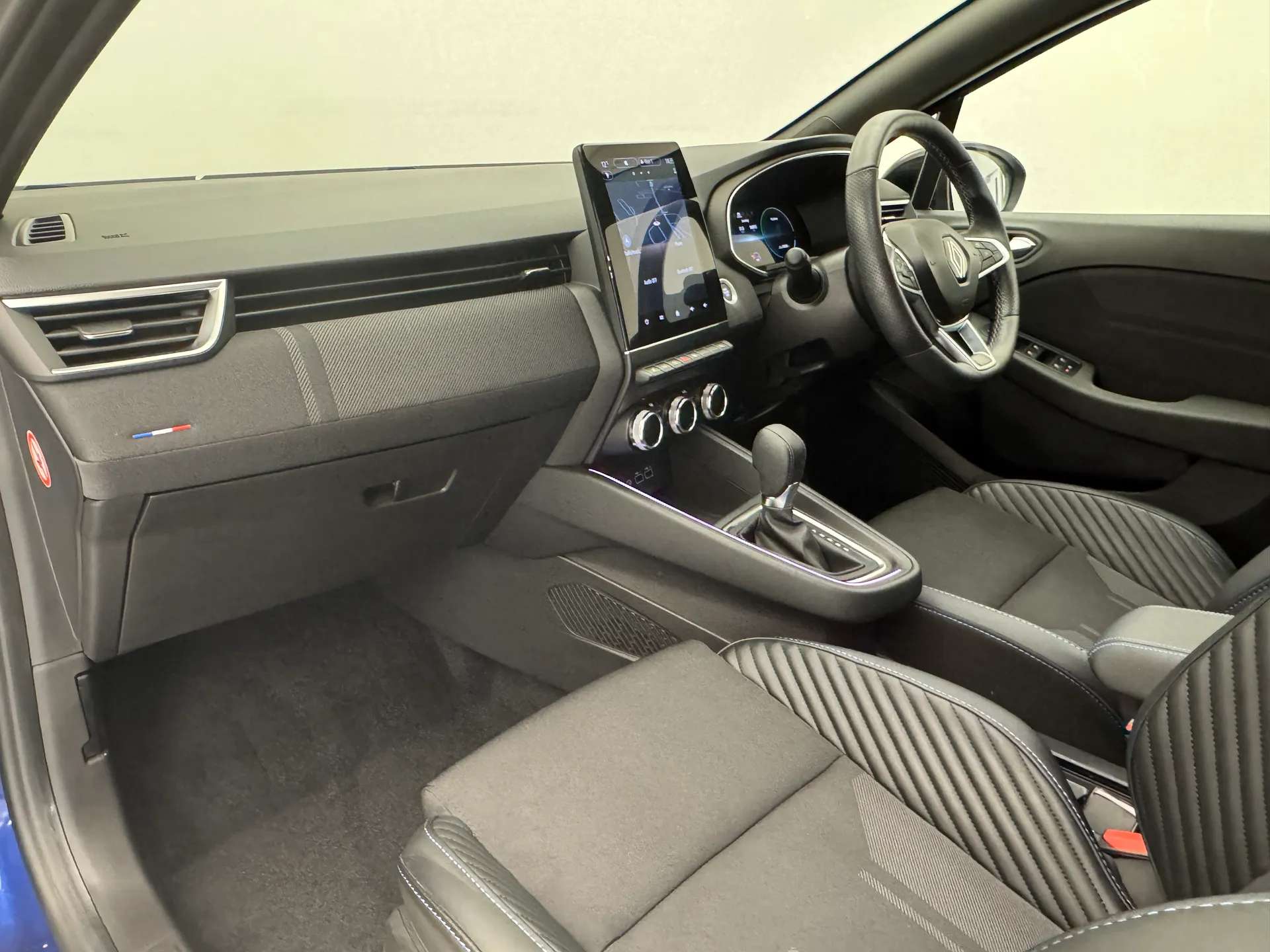 2024 RENAULT CLIO 2024 RENAULT CLIO