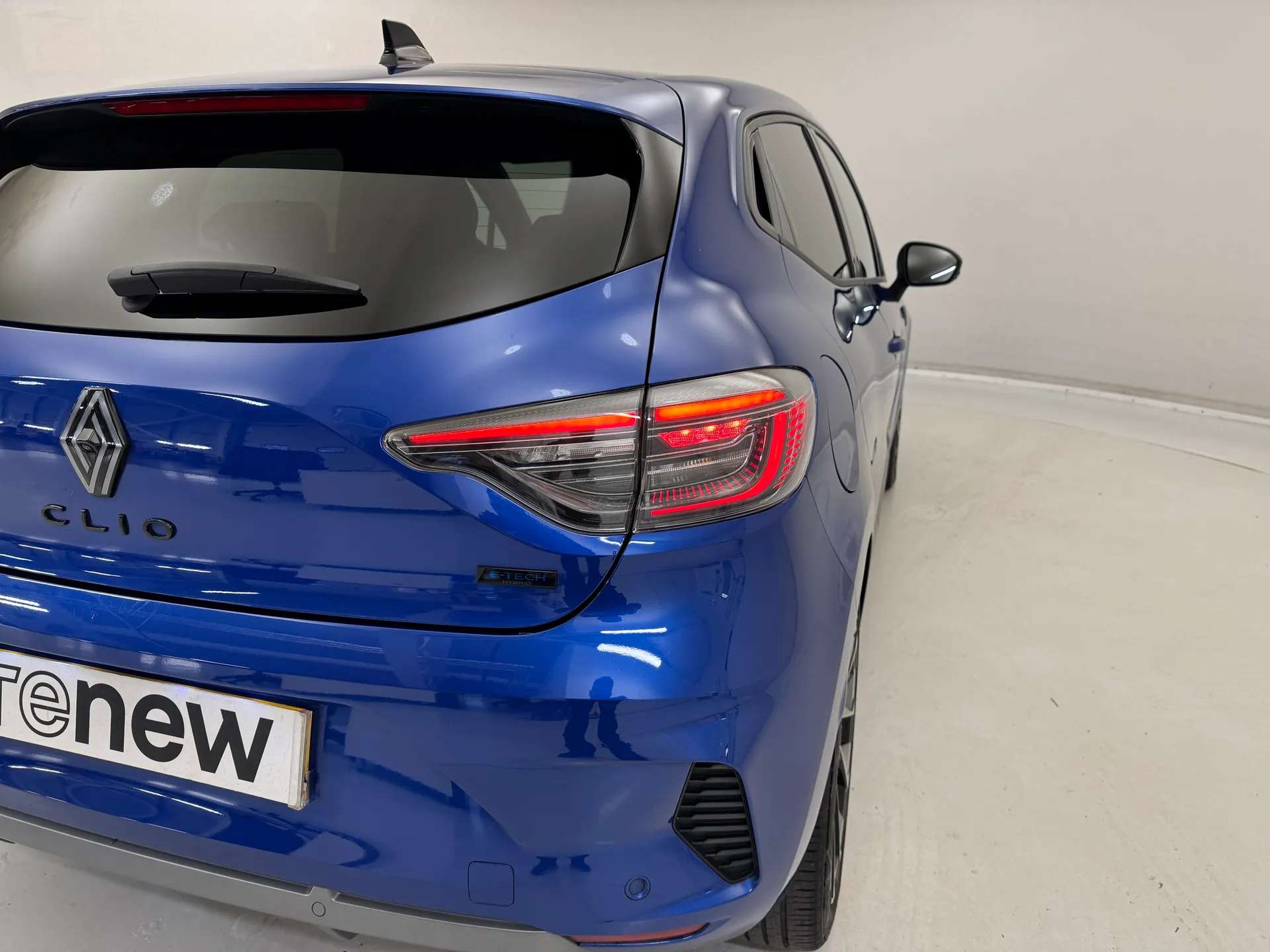 2024 RENAULT CLIO 2024 RENAULT CLIO