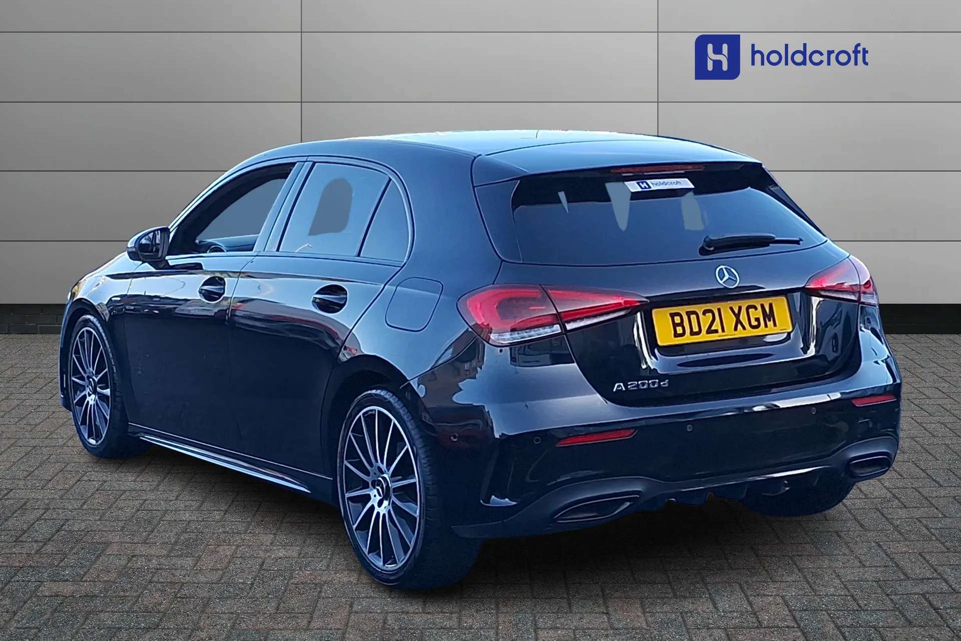 A 2021 MERCEDES-BENZ A-CLASS A200d Exclusive Edition 5dr Auto A 2021 MERCEDES-BENZ A-CLASS A200d Exclusive Edition 5dr Auto