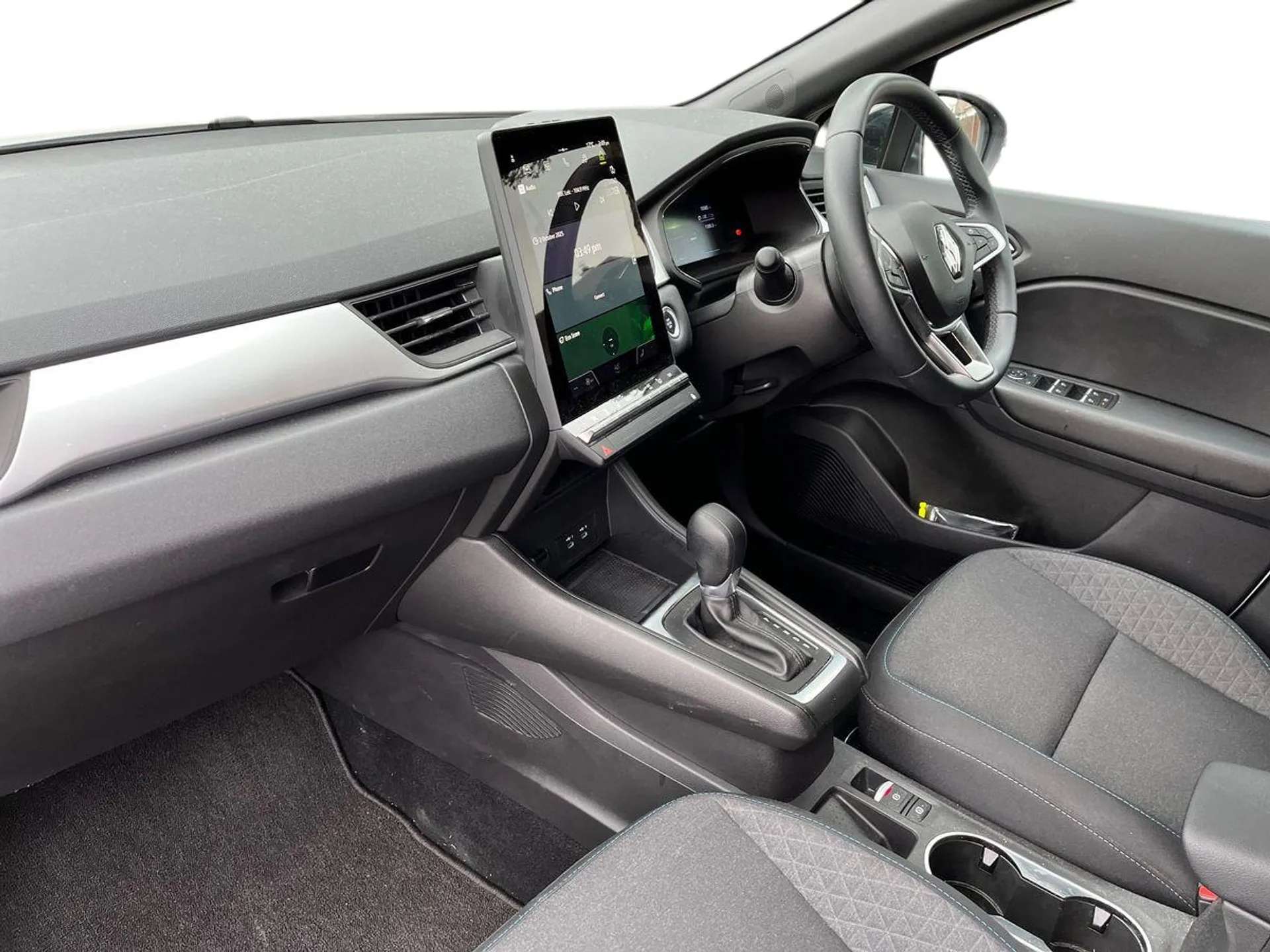 A 2024 RENAULT CAPTUR 1.6 E-Tech Full Hybrid 145 Evolution 5dr Auto A 2024 RENAULT CAPTUR 1.6 E-Tech Full Hybrid 145 Evolution 5dr Auto