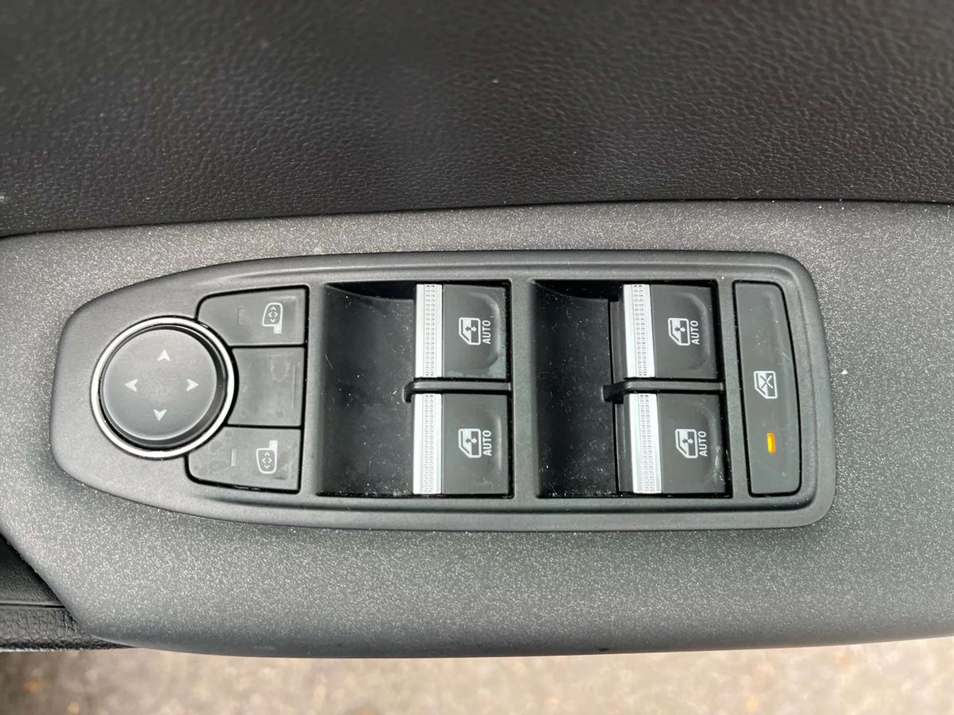 2024 RENAULT CAPTUR 2024 RENAULT CAPTUR