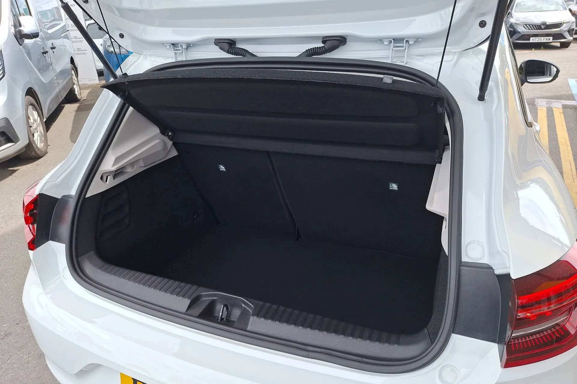 2022 RENAULT CLIO 2022 RENAULT CLIO