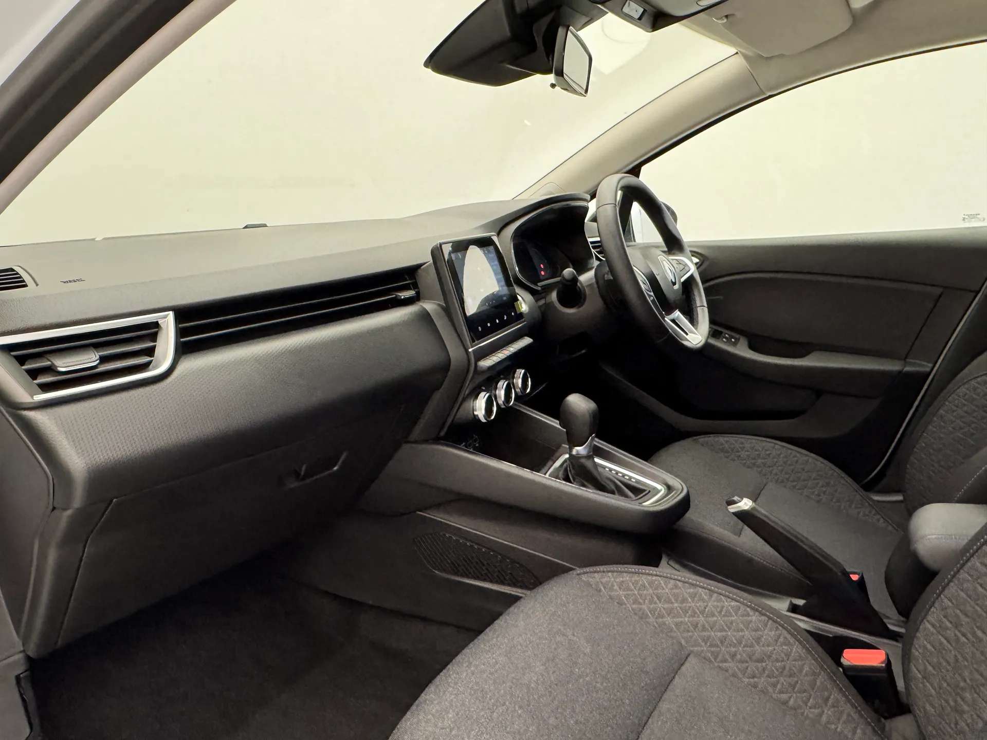 2022 RENAULT CLIO 2022 RENAULT CLIO