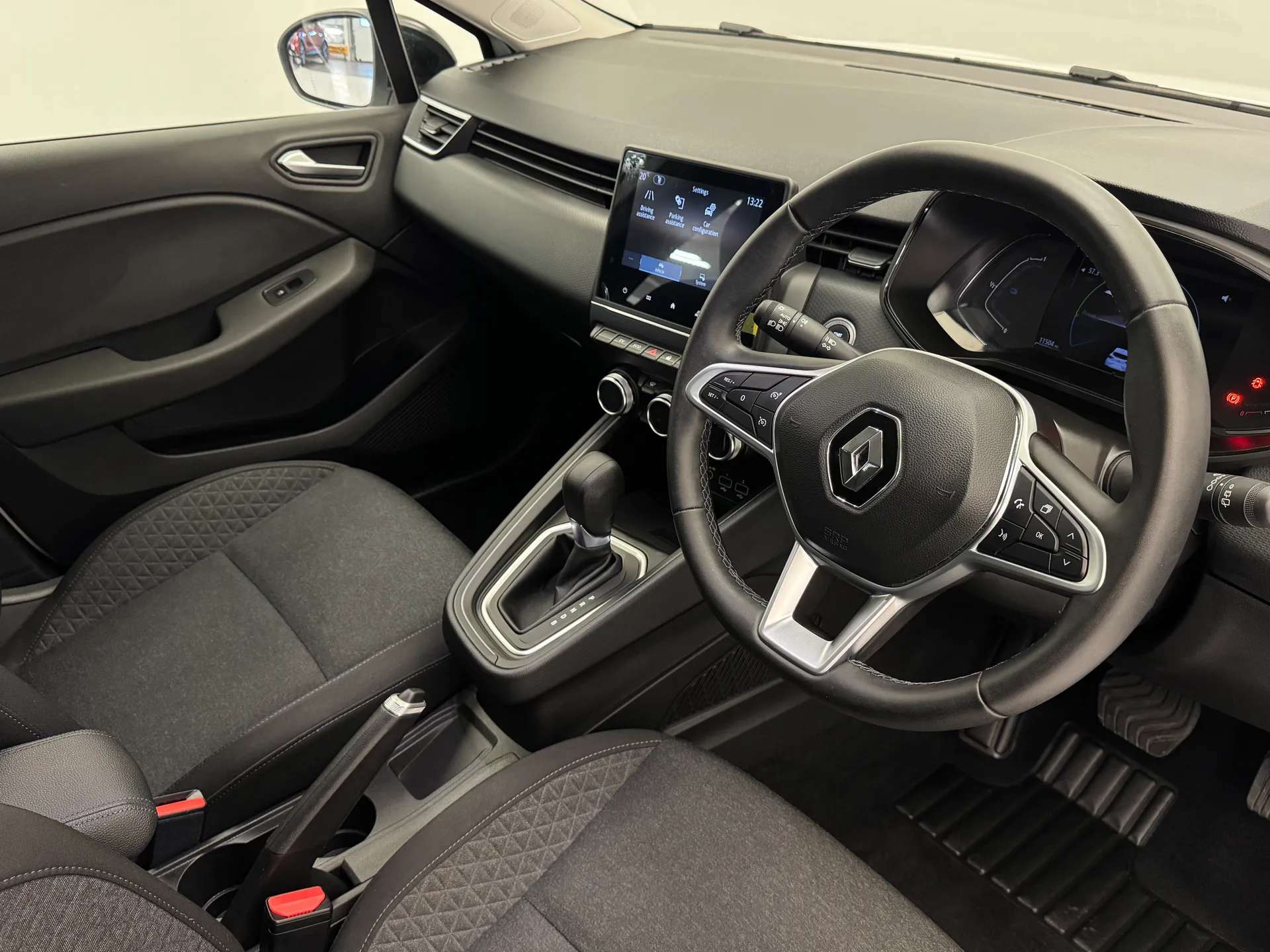 2022 RENAULT CLIO 2022 RENAULT CLIO