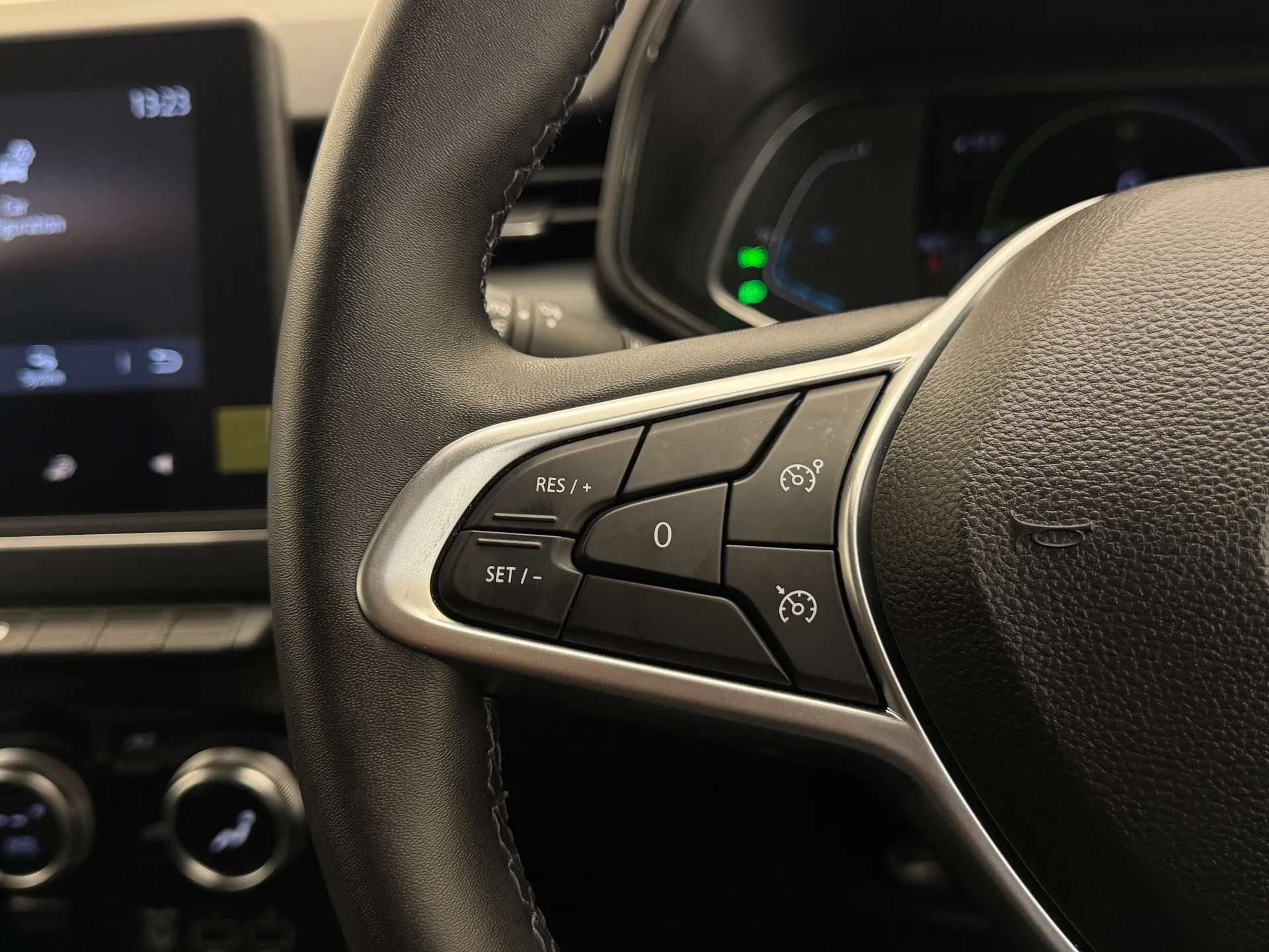 2022 RENAULT CLIO 2022 RENAULT CLIO