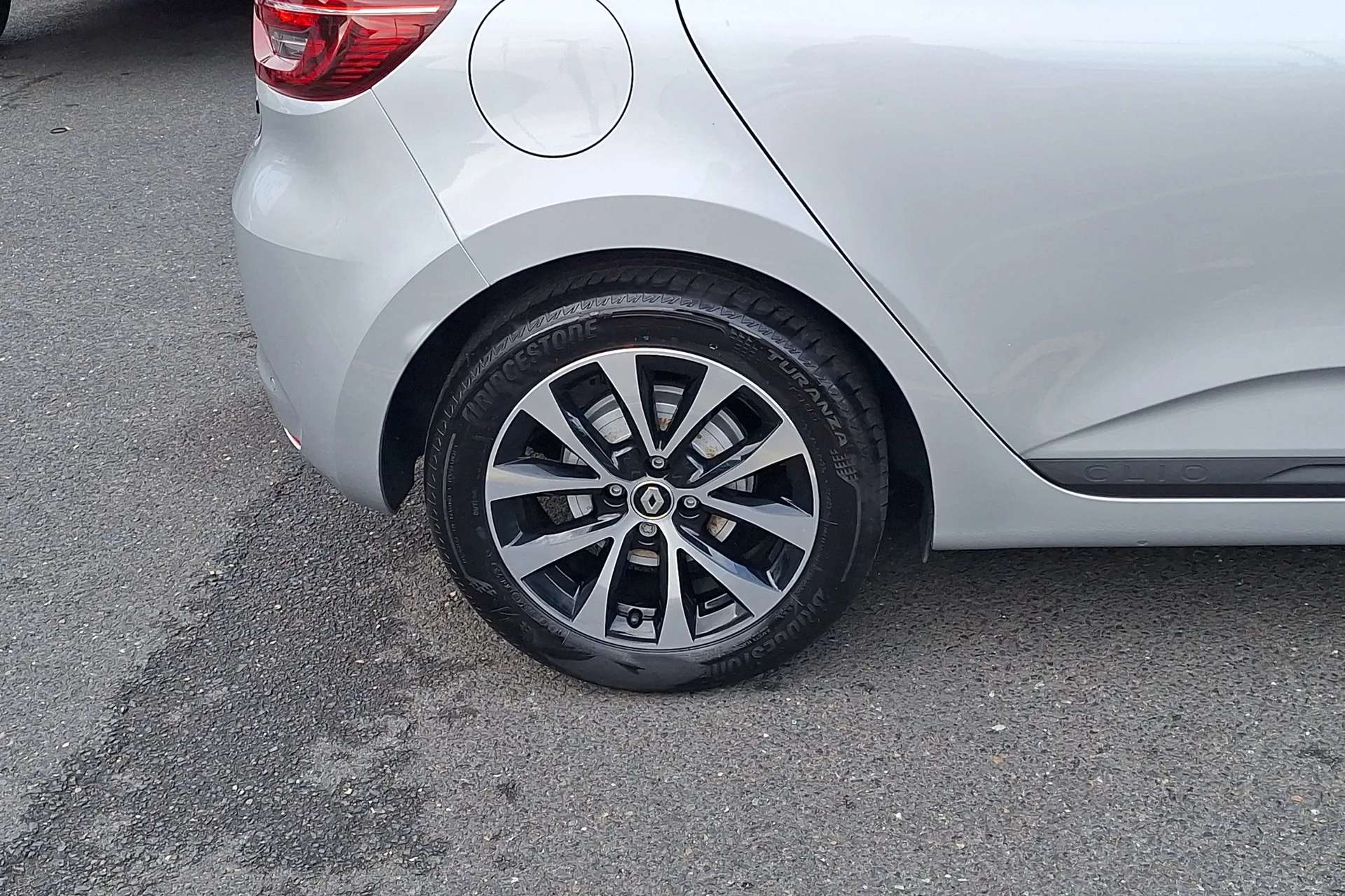 2023 RENAULT CLIO 2023 RENAULT CLIO