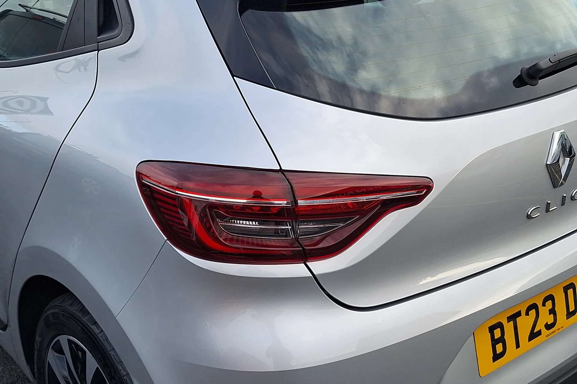 2023 RENAULT CLIO 2023 RENAULT CLIO