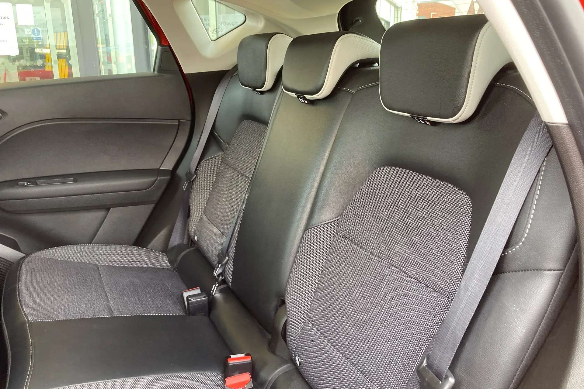 2021 RENAULT CAPTUR 2021 RENAULT CAPTUR