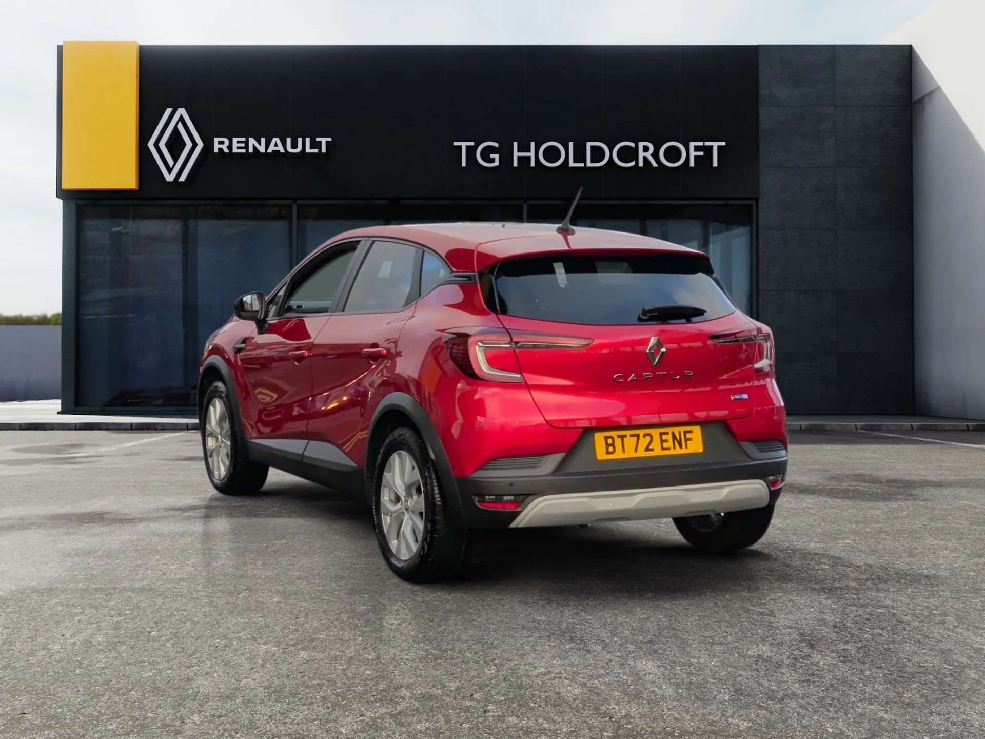 A 2022 RENAULT CAPTUR 1.6 E-TECH Hybrid 145 Iconic Edition 5dr Auto A 2022 RENAULT CAPTUR 1.6 E-TECH Hybrid 145 Iconic Edition 5dr Auto