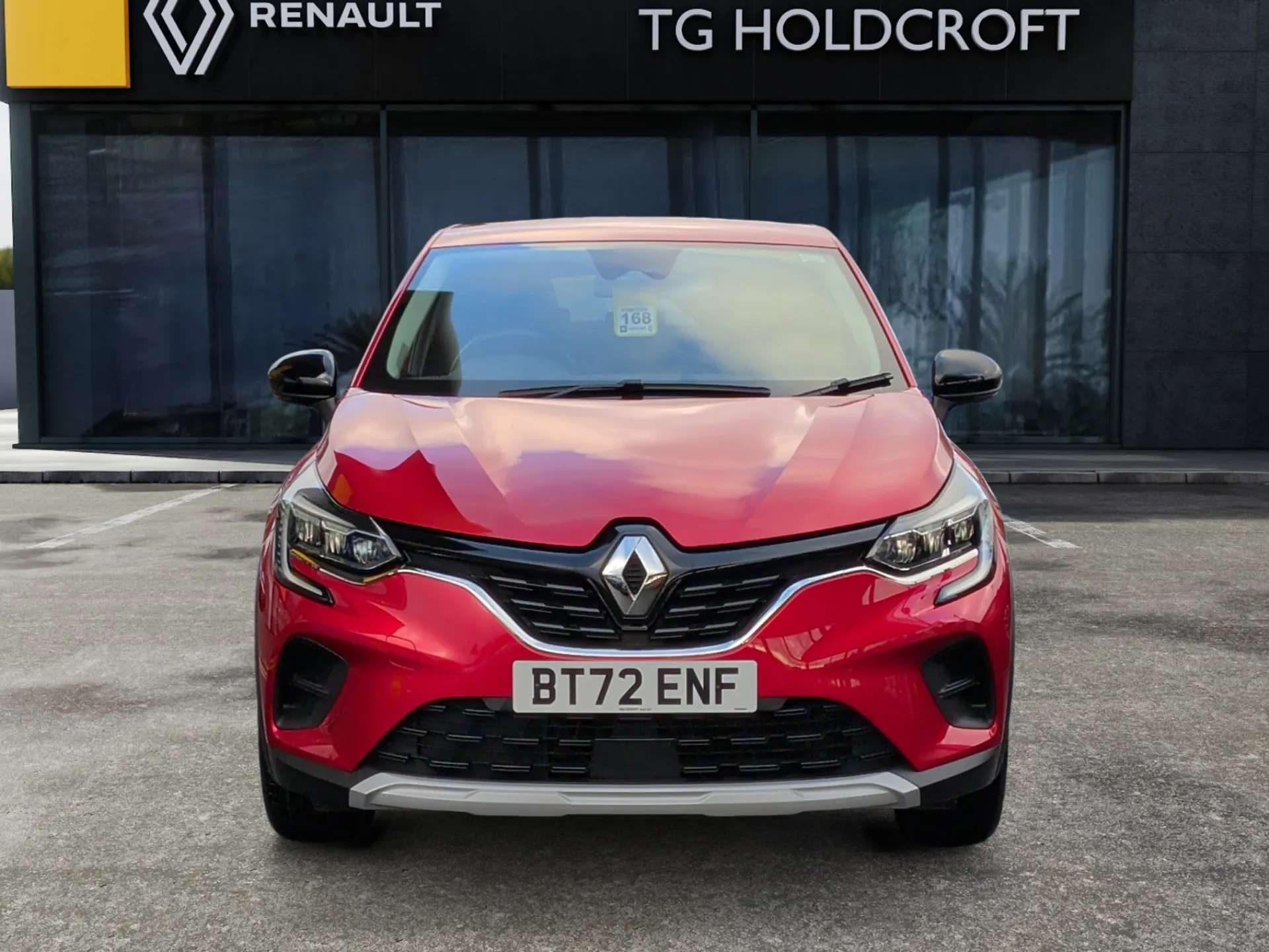 A 2022 RENAULT CAPTUR 1.6 E-TECH Hybrid 145 Iconic Edition 5dr Auto A 2022 RENAULT CAPTUR 1.6 E-TECH Hybrid 145 Iconic Edition 5dr Auto