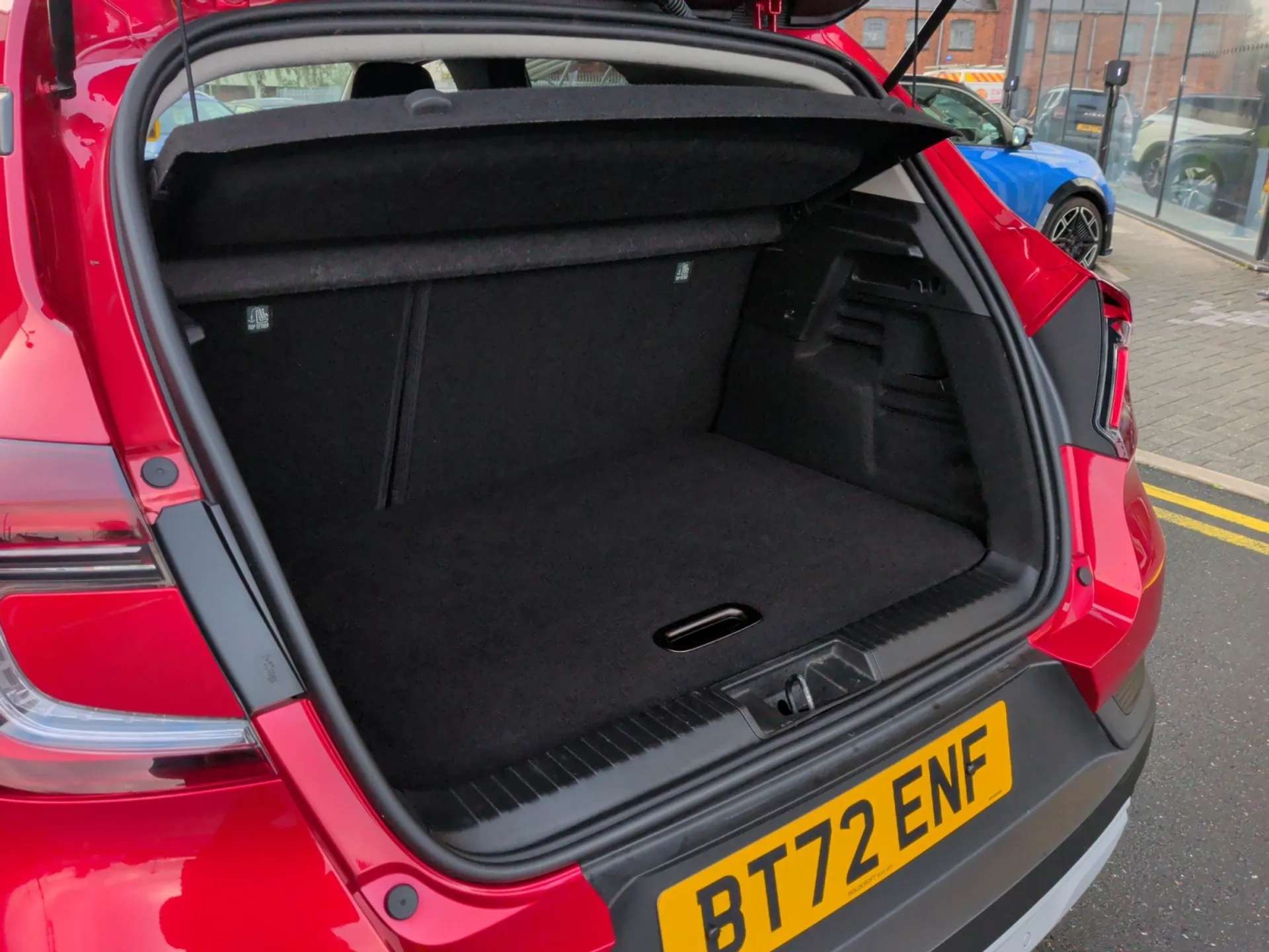 2022 RENAULT CAPTUR 2022 RENAULT CAPTUR