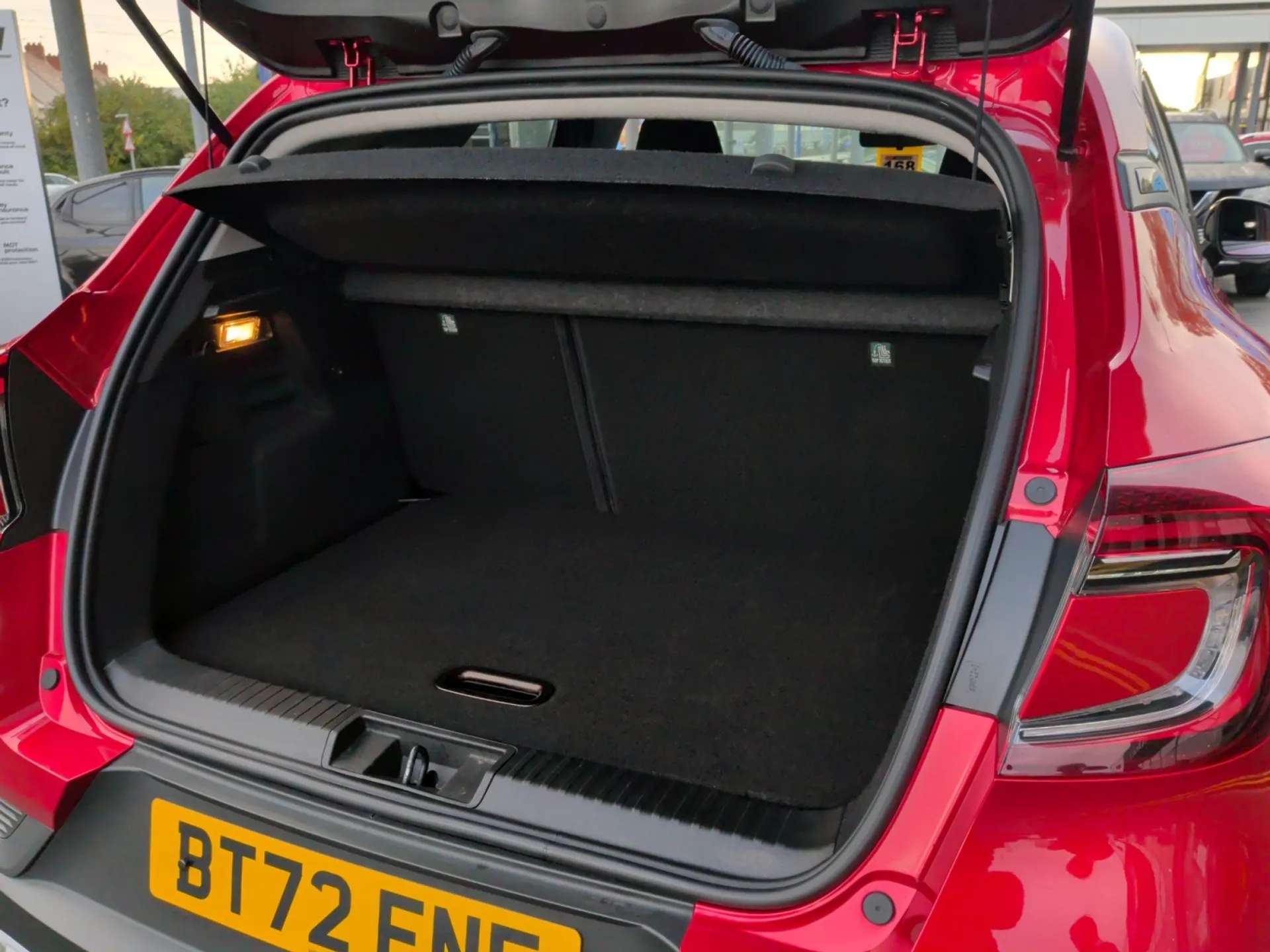 2022 RENAULT CAPTUR 2022 RENAULT CAPTUR