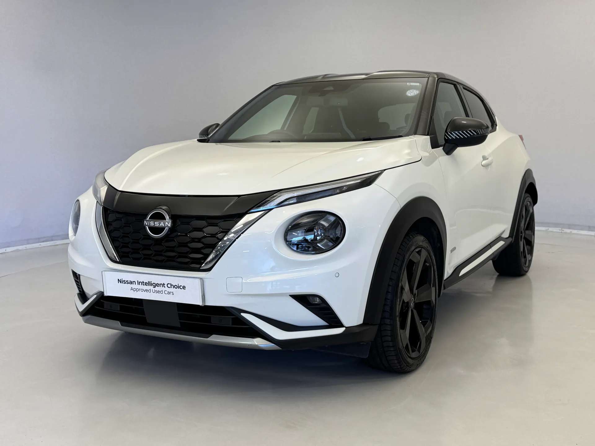 A 2022 NISSAN JUKE 1.6 Hybrid Premiere Edition 5dr Auto A 2022 NISSAN JUKE 1.6 Hybrid Premiere Edition 5dr Auto