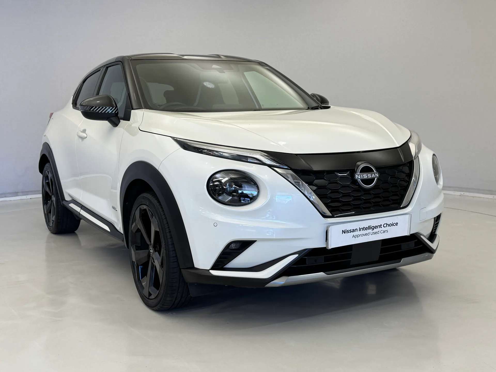 A 2022 NISSAN JUKE 1.6 Hybrid Premiere Edition 5dr Auto A 2022 NISSAN JUKE 1.6 Hybrid Premiere Edition 5dr Auto
