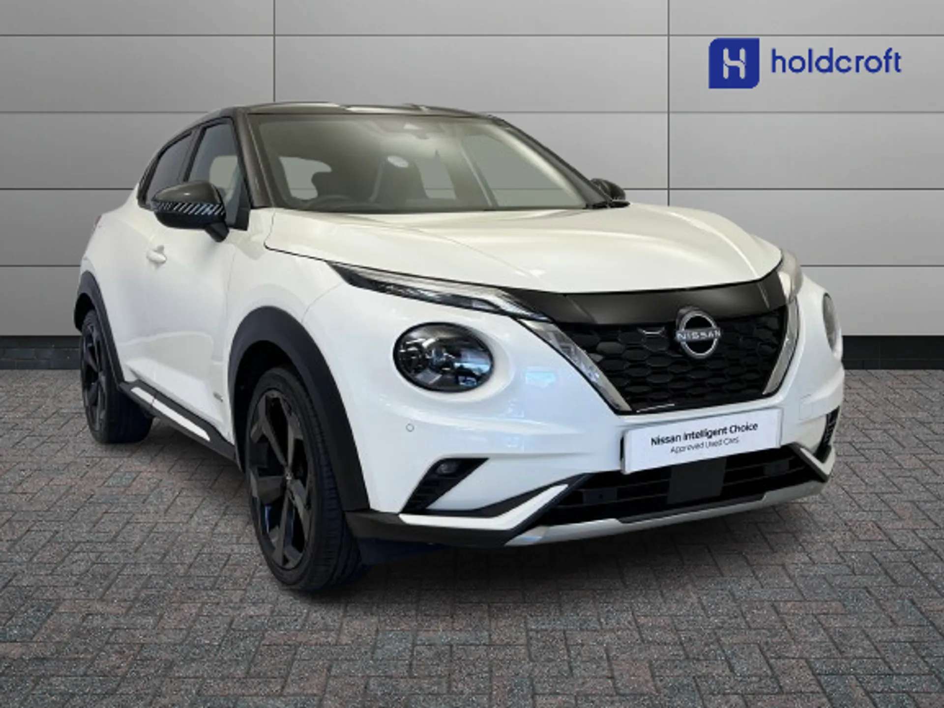 A 2022 NISSAN JUKE 1.6 Hybrid Premiere Edition 5dr Auto A 2022 NISSAN JUKE 1.6 Hybrid Premiere Edition 5dr Auto