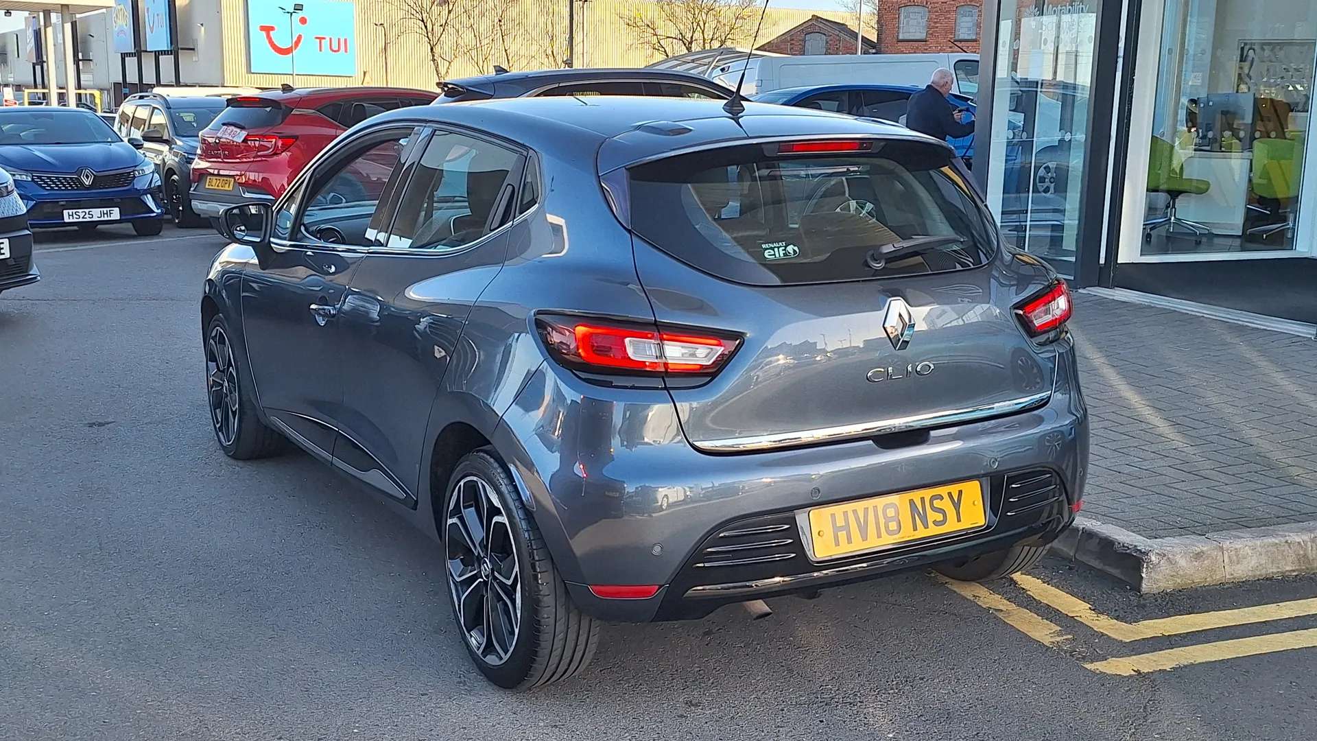 2018 RENAULT CLIO 2018 RENAULT CLIO