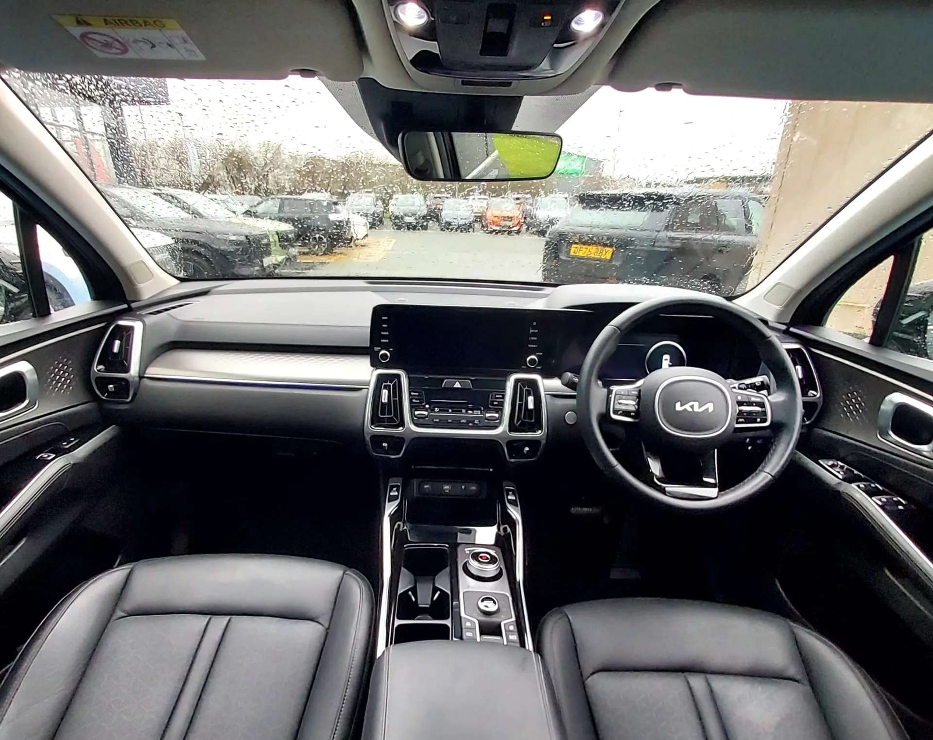 A 2024 KIA SORENTO 1.6 T-GDi PHEV Vision 5dr Auto A 2024 KIA SORENTO 1.6 T-GDi PHEV Vision 5dr Auto