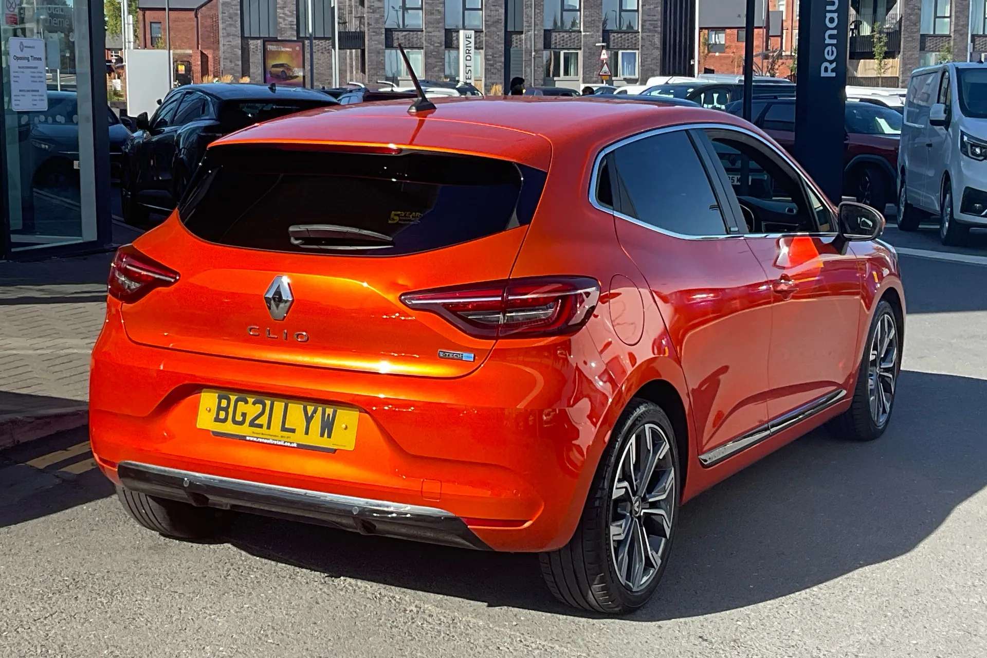 2021 RENAULT CLIO 2021 RENAULT CLIO