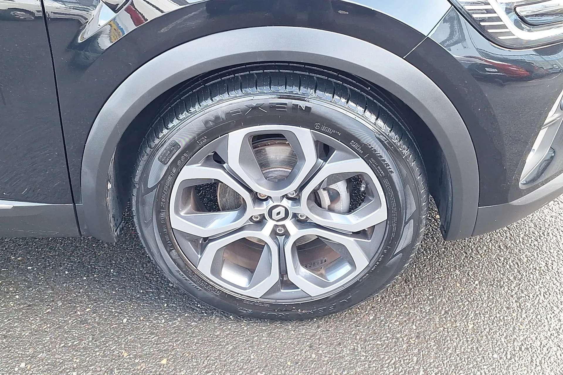 A 2022 RENAULT CAPTUR 1.6 E-TECH Hybrid 145 S Edition 5dr Auto A 2022 RENAULT CAPTUR 1.6 E-TECH Hybrid 145 S Edition 5dr Auto