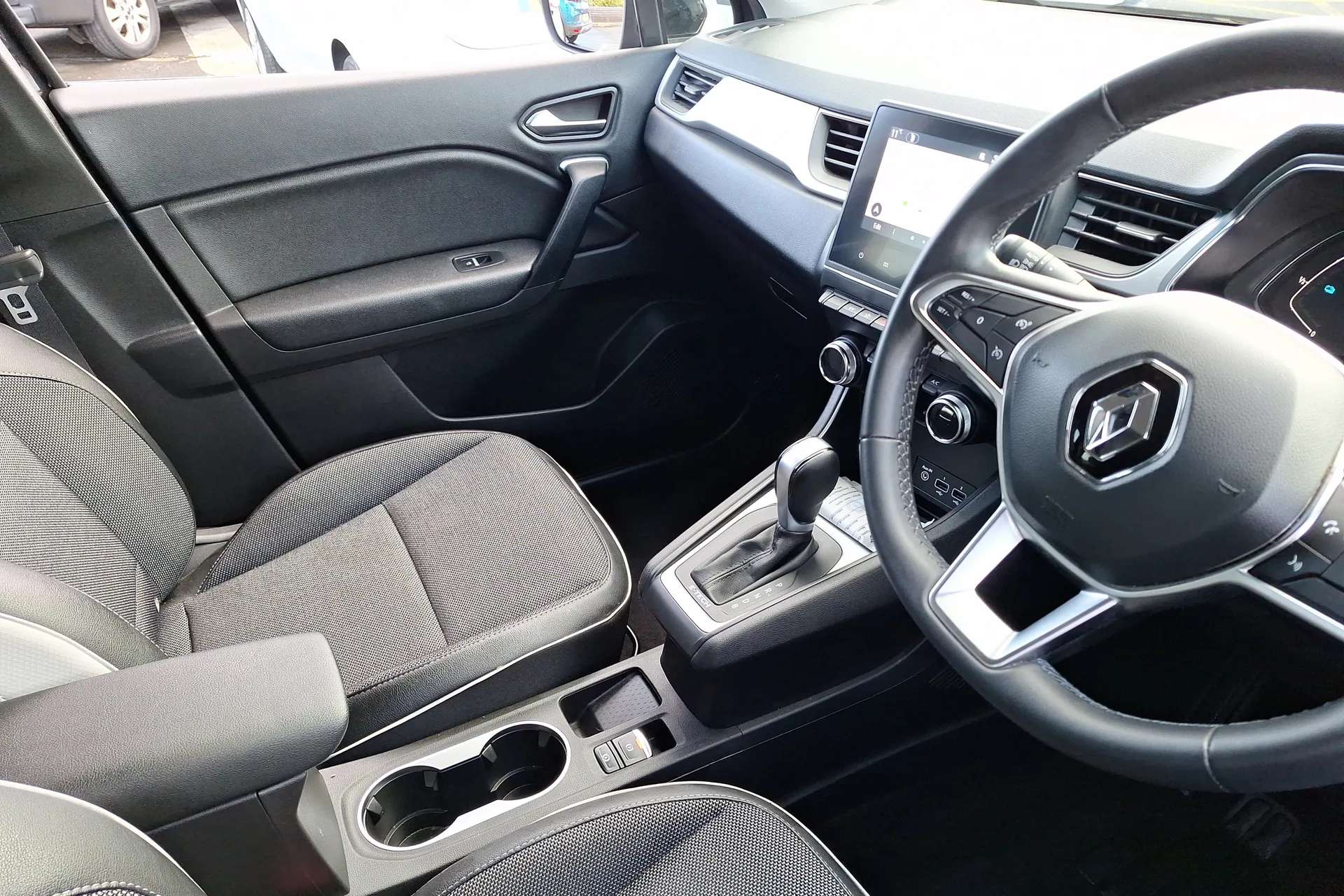 2022 RENAULT CAPTUR 2022 RENAULT CAPTUR