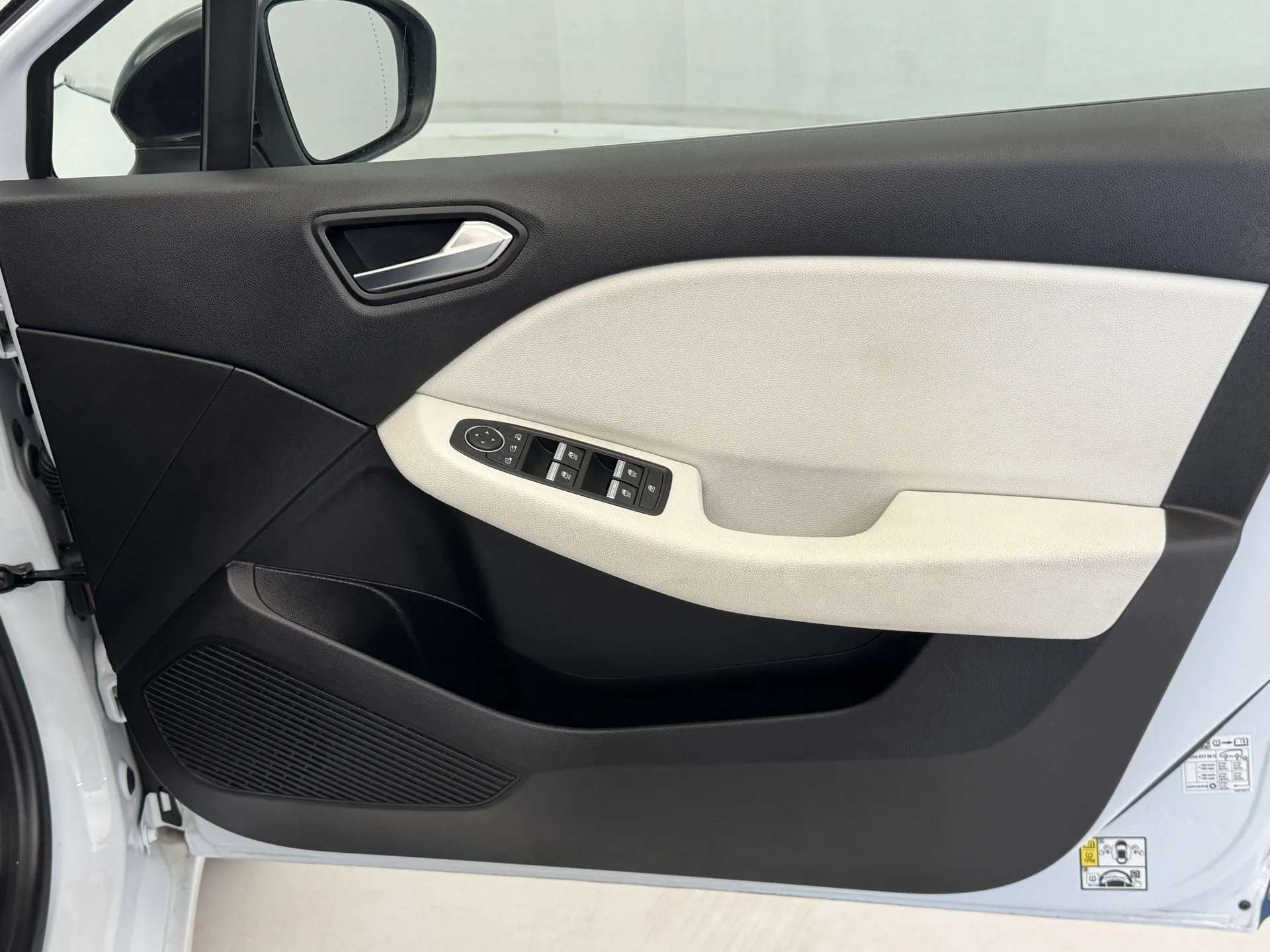 2021 RENAULT CLIO 2021 RENAULT CLIO