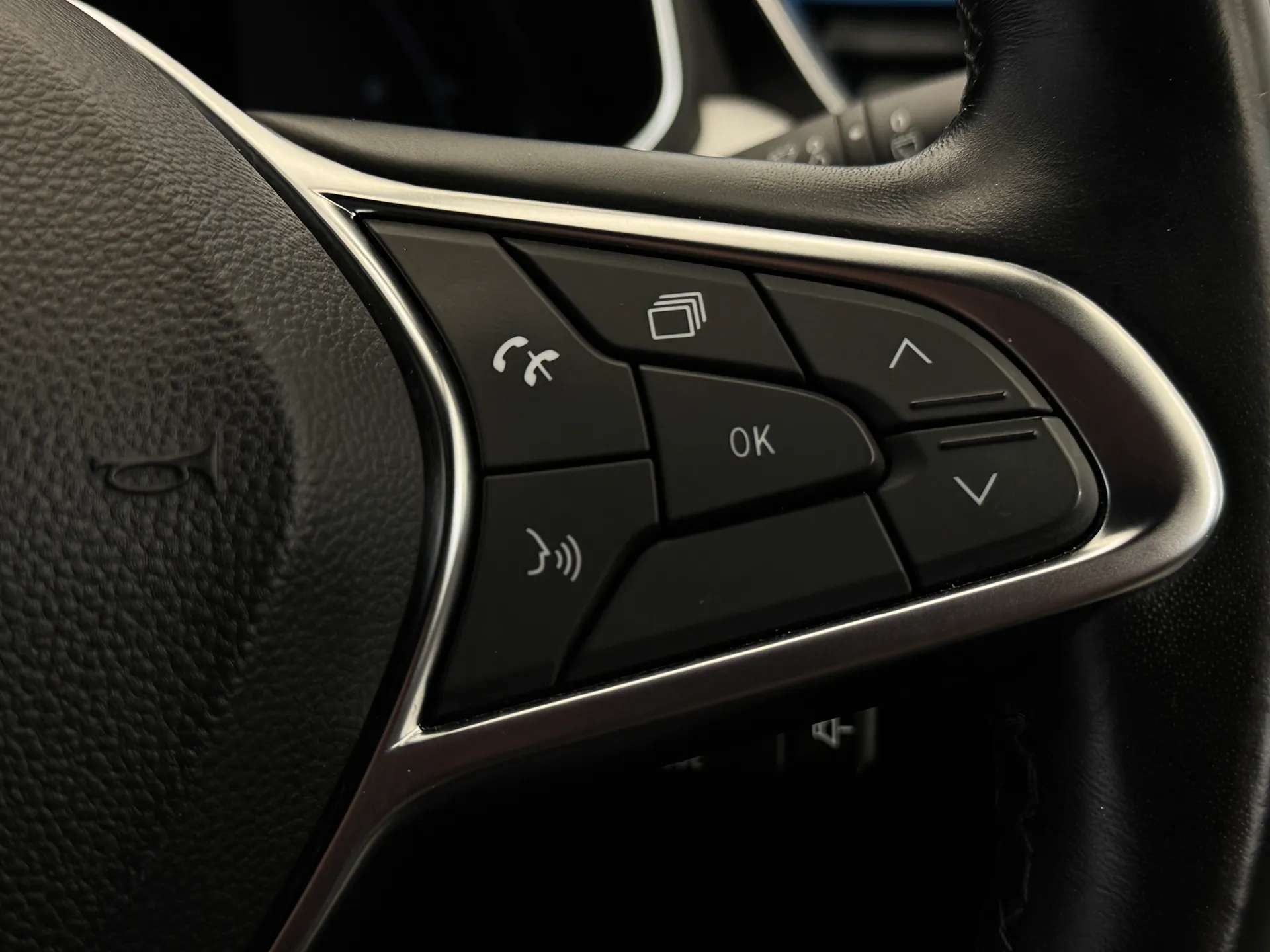 2021 RENAULT CLIO 2021 RENAULT CLIO