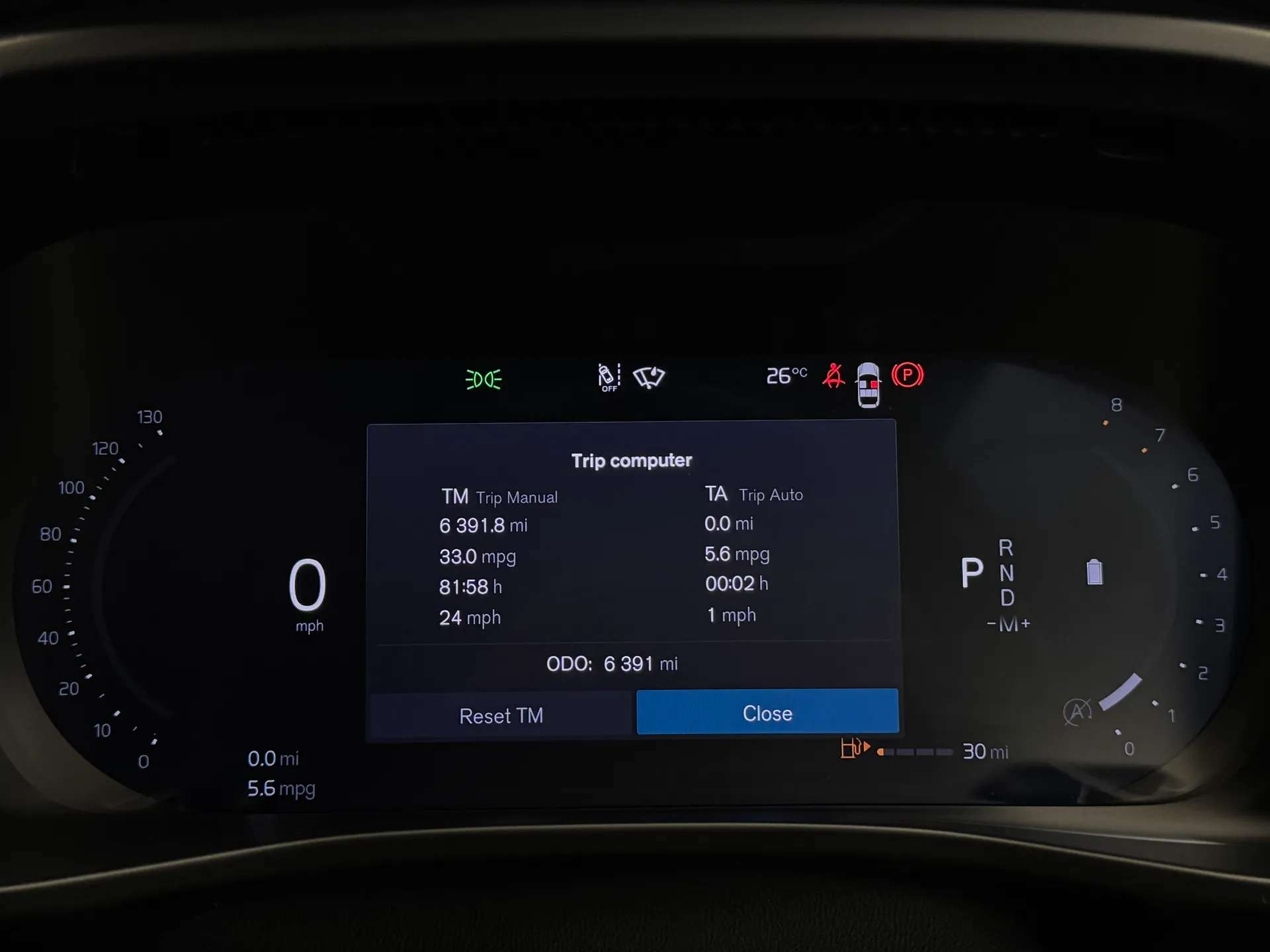 2025 VOLVO XC40 2025 VOLVO XC40