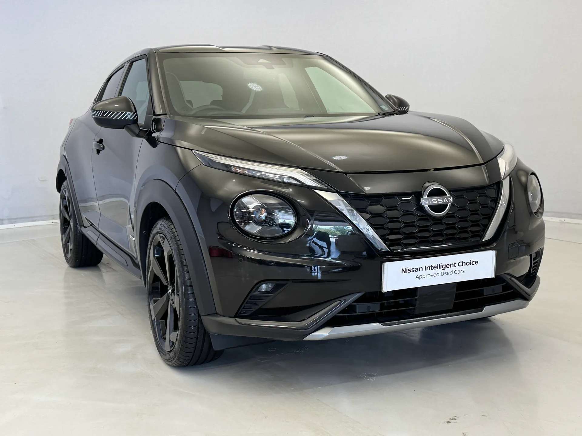 A 2022 NISSAN JUKE 1.6 Hybrid Premiere Edition 5dr Auto A 2022 NISSAN JUKE 1.6 Hybrid Premiere Edition 5dr Auto