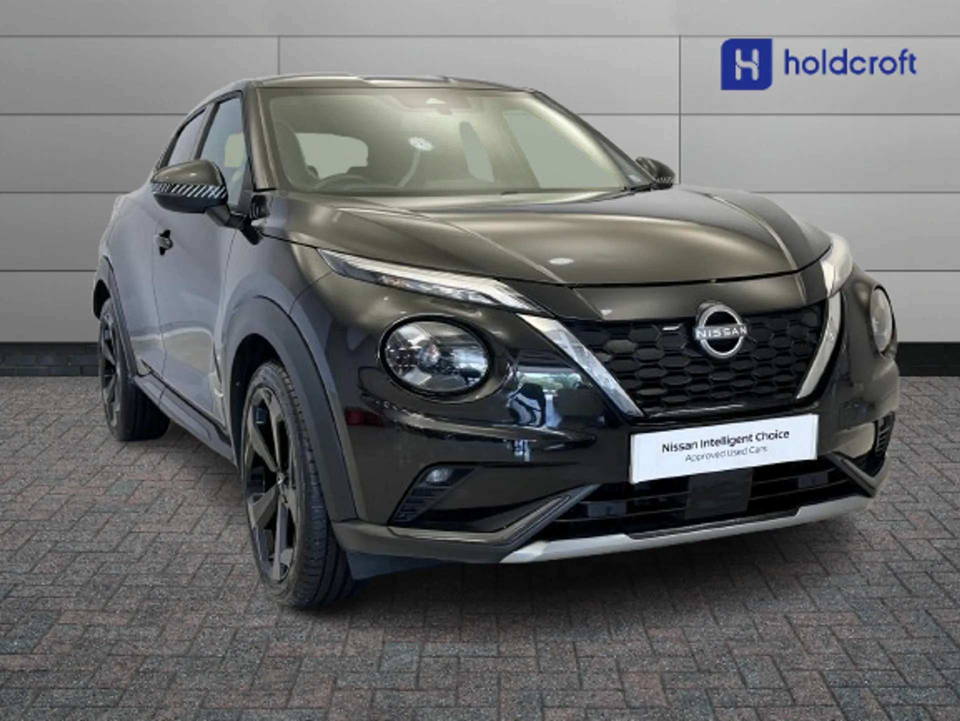A 2022 NISSAN JUKE 1.6 Hybrid Premiere Edition 5dr Auto A 2022 NISSAN JUKE 1.6 Hybrid Premiere Edition 5dr Auto